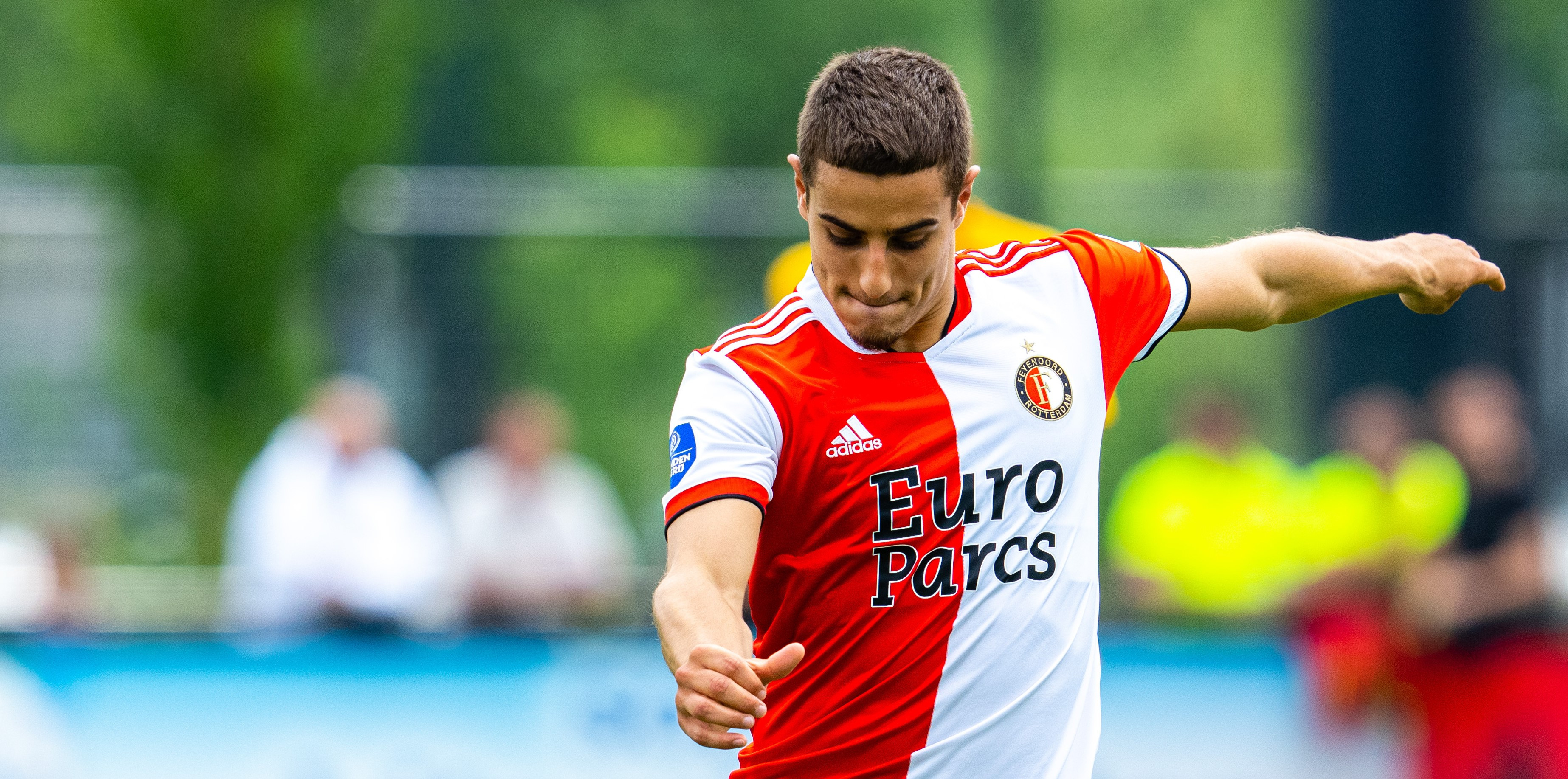 'Westerlo en Sint-Truiden azen op Antonucci'