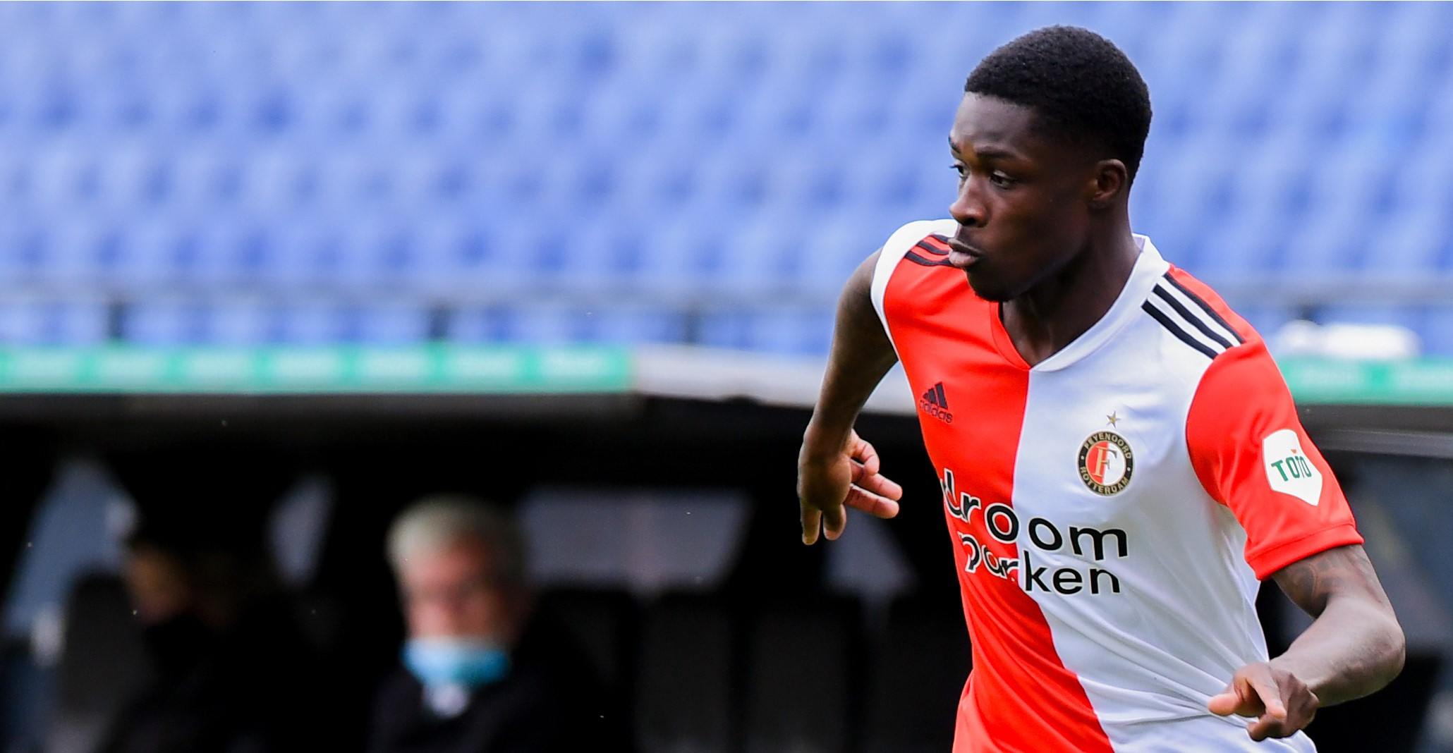 Feyenoord bezig met contractontbinding Conteh