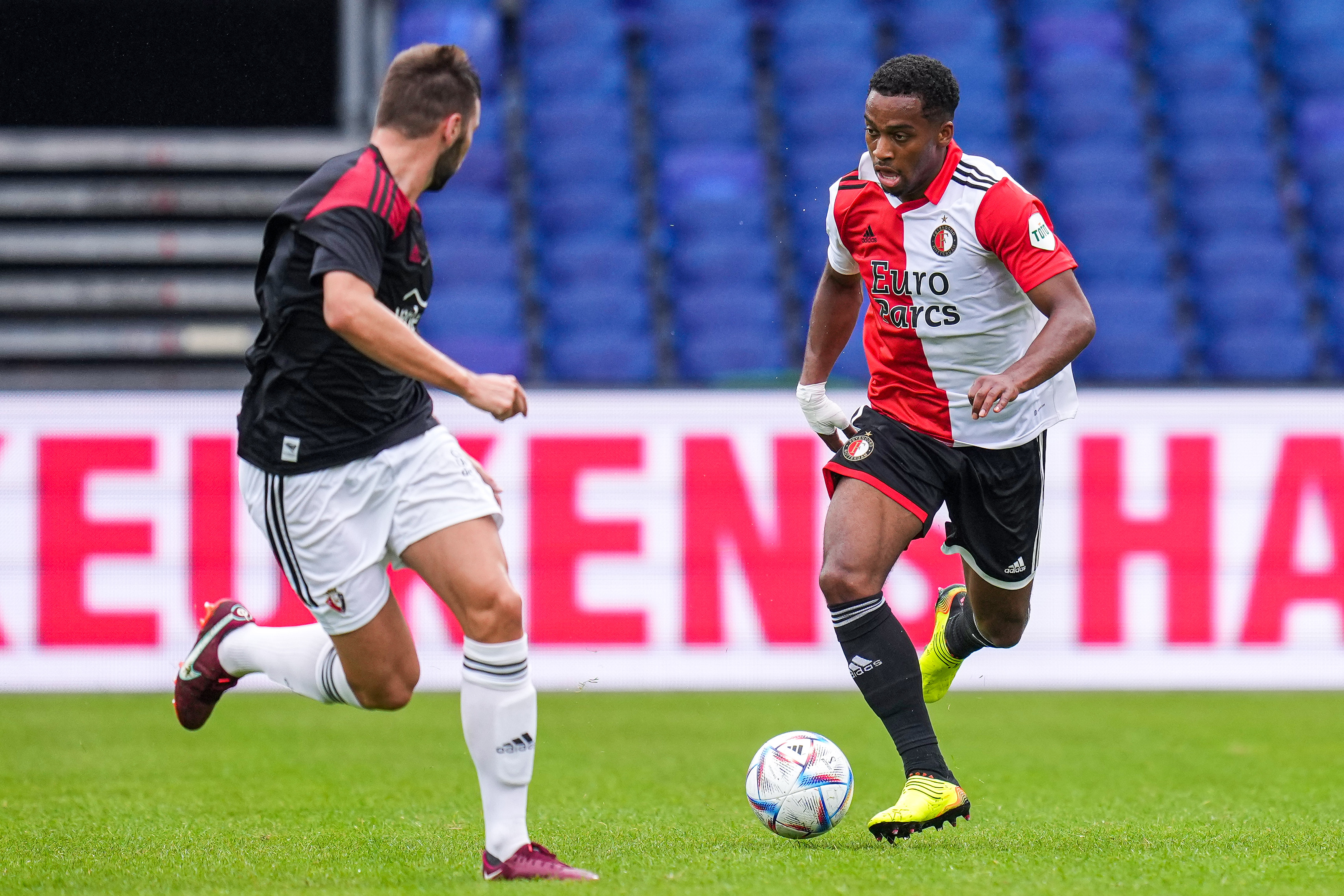 Feyenoord - Osasuna [FT: 1-2]
