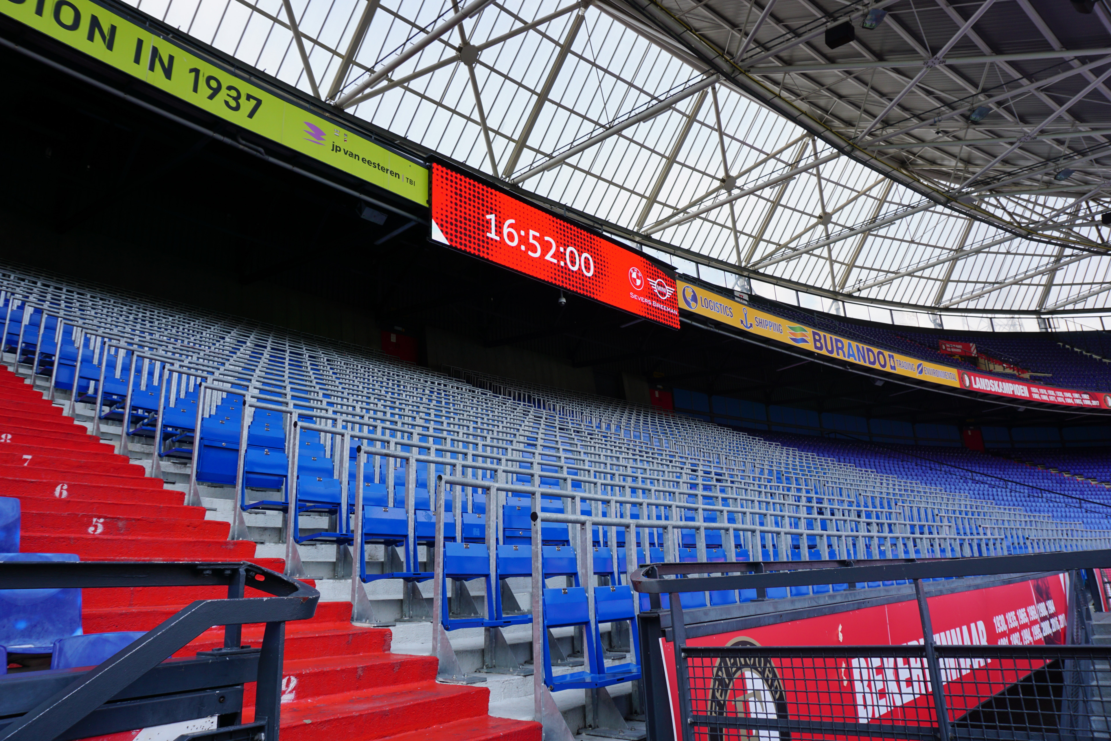 Verwarring over sanctie Feyenoord na publicatie KNVB; straf tegen Excelsior blijft staan