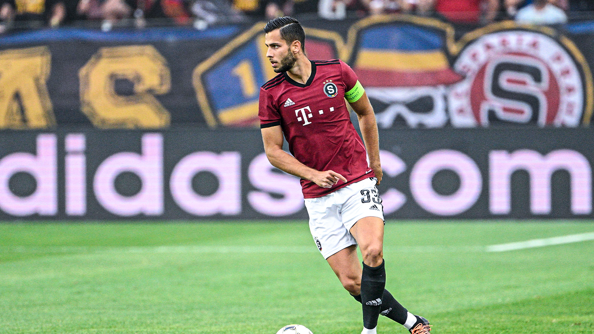 Hancko ontbreekt bij Sparta Praag; Tsjechen maken melding van transferperikelen