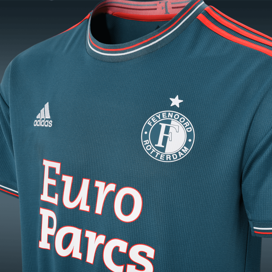 Feyenoord presenteert adidas uittenue 2022-2023
