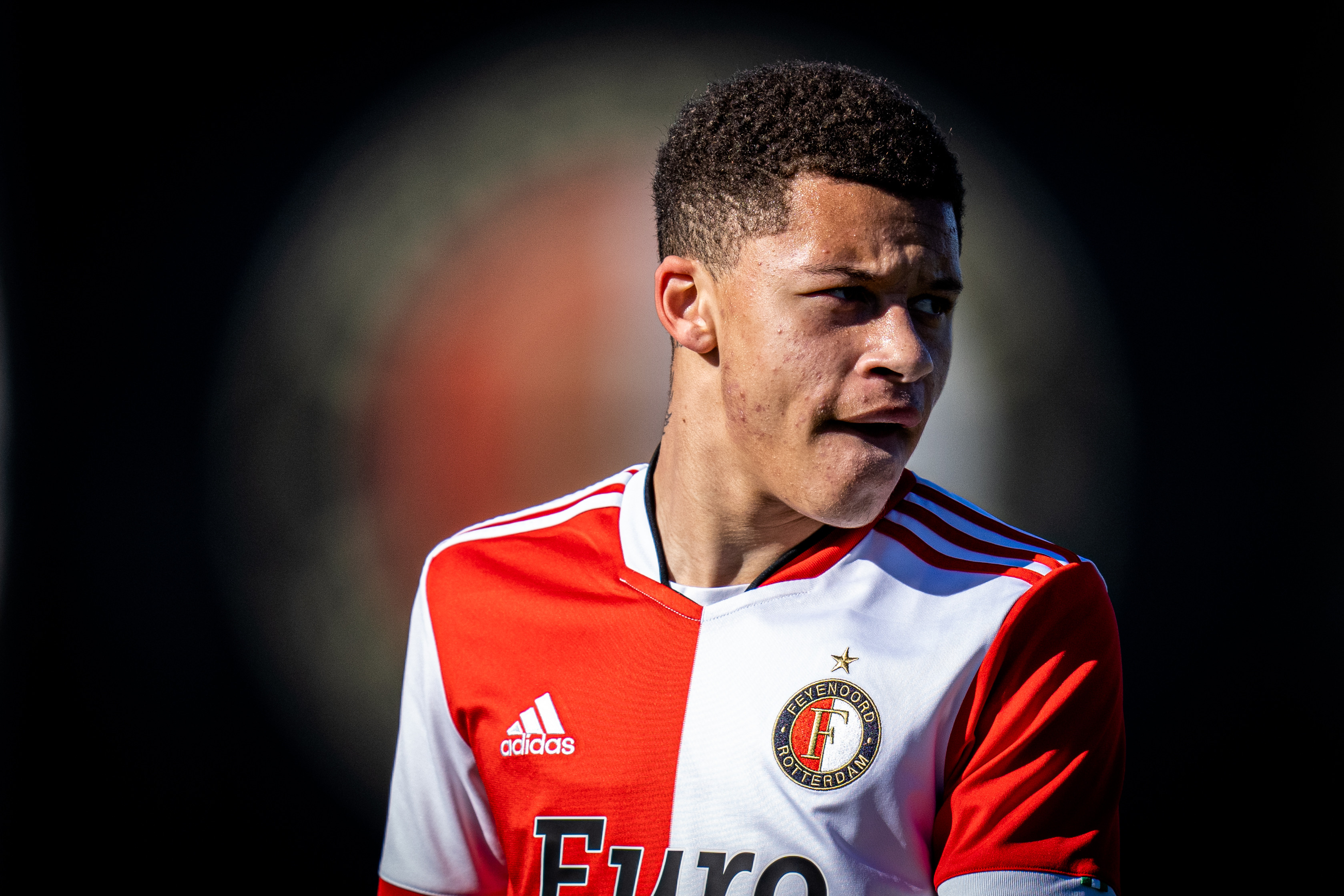 Nesta Zahui duikt op bij RC Lens