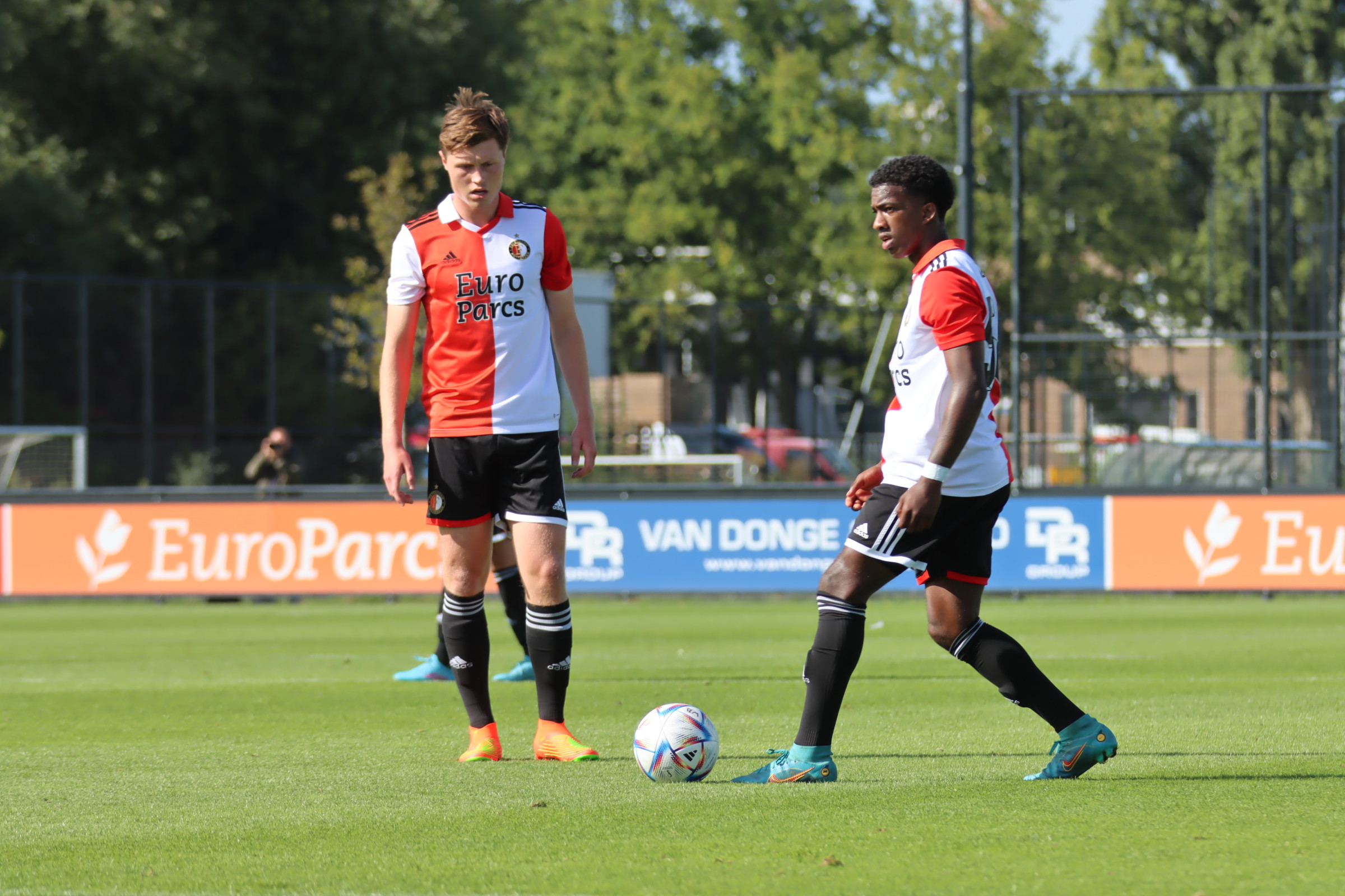 Feyenoord O21 wint met grote cijfers van De Graafschap O21