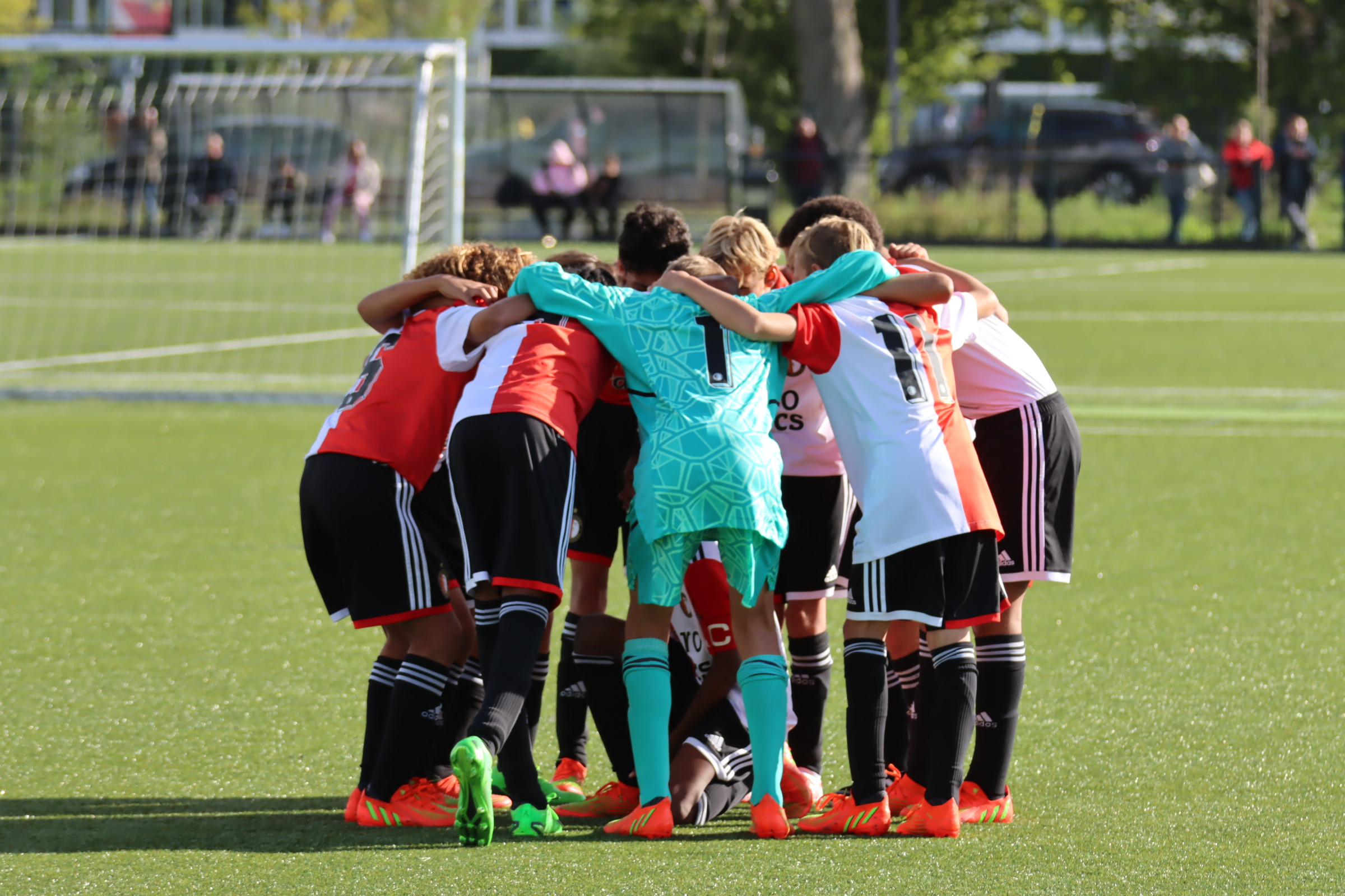 Feyenoord O13 wint van FC Eindhoven O13 (9-1)