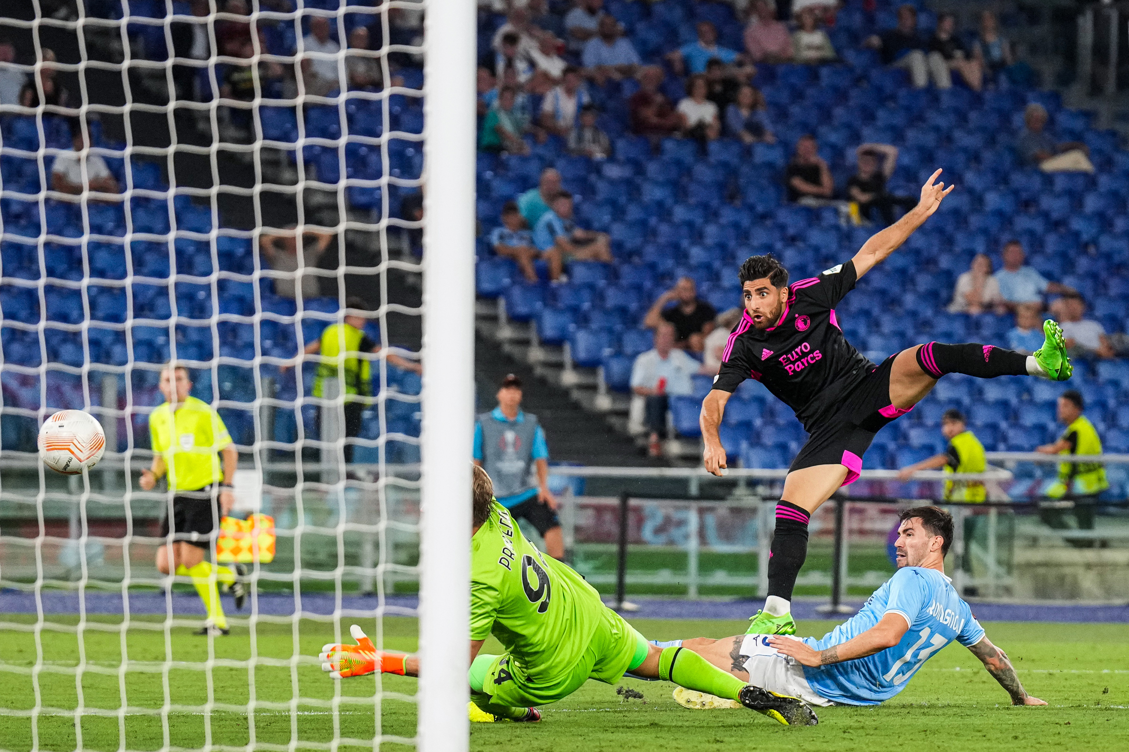 Geen uitsupporters welkom bij duel in Rome tegen Lazio