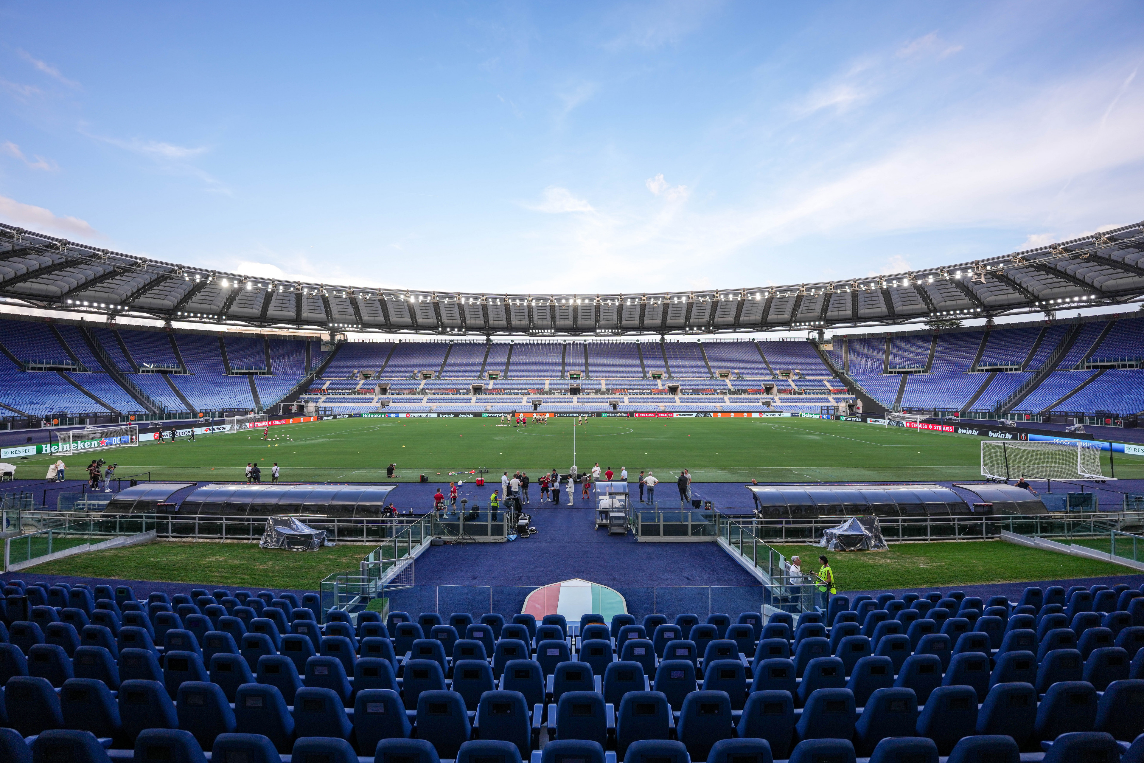 Delegatie richting Rome voor overleg uitsupporters