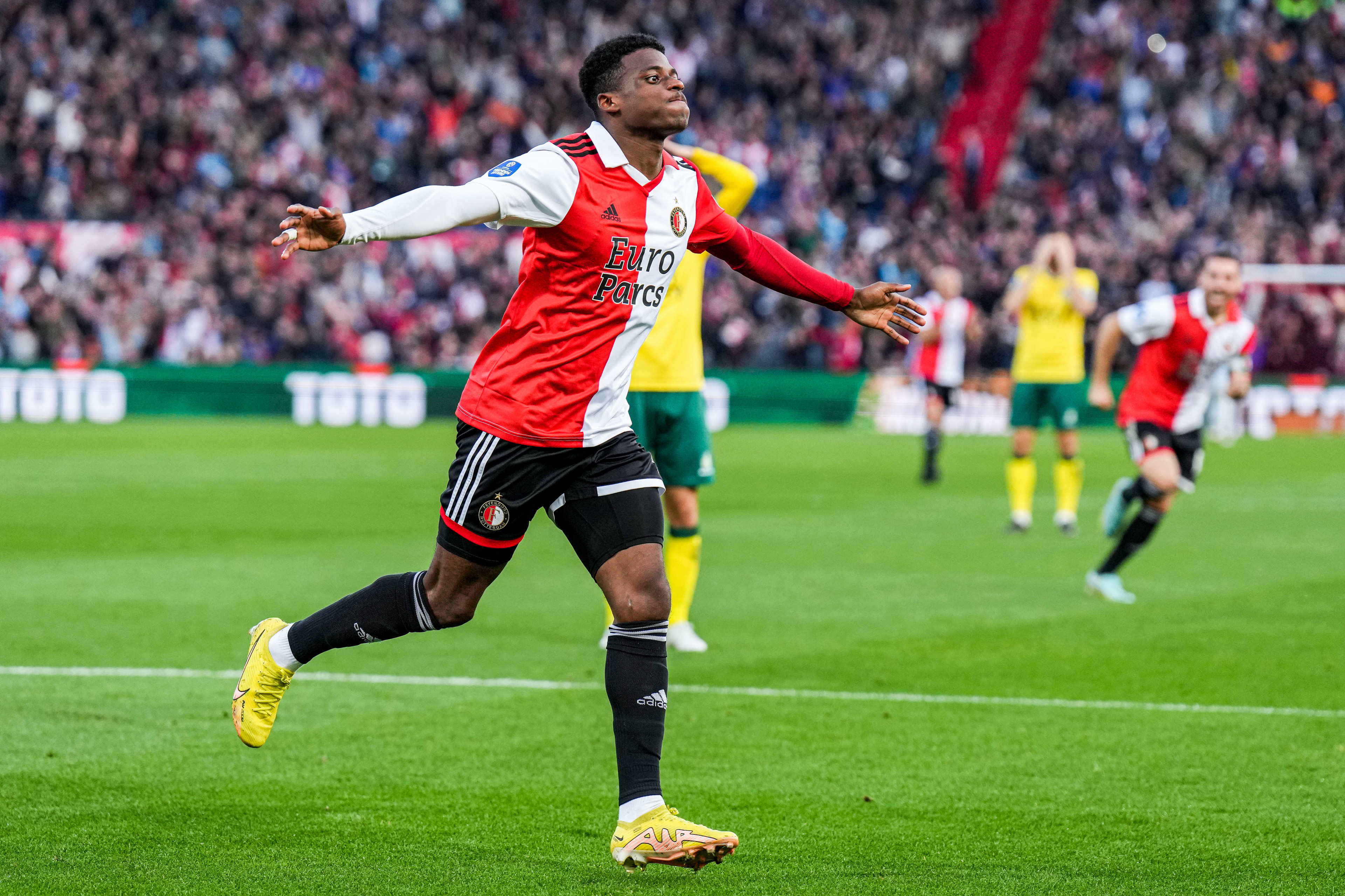 Dilrosun: "Hij zei dat het Feyenoord onwaardig was"
