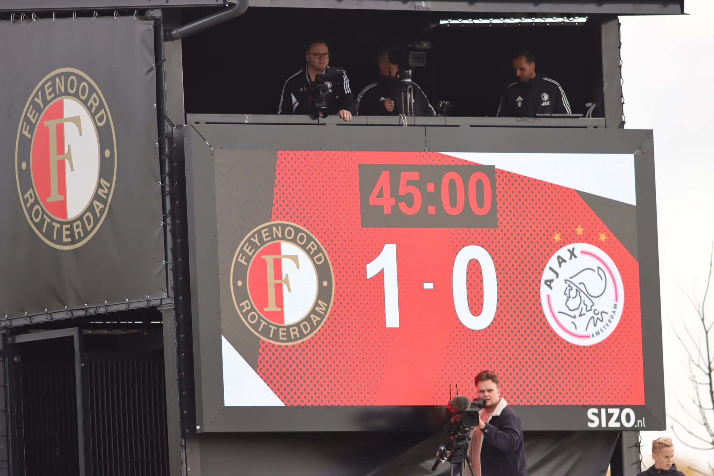 jim-breeman-sports-photography-feyenoord-o18-ajax-o18-1-1-24