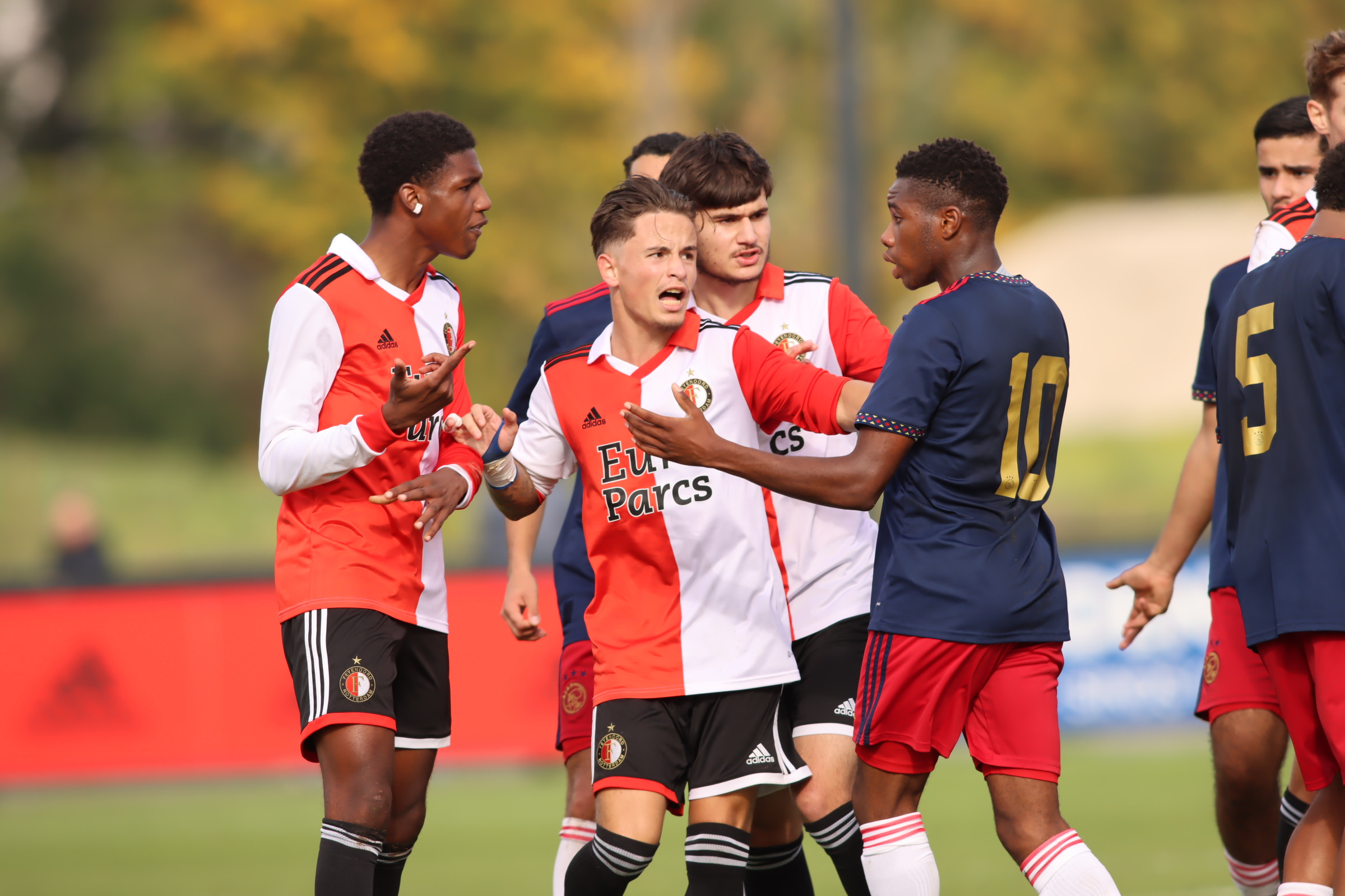 Overzicht Academy: Gelijkspel voor O18 in mini-Klassieker