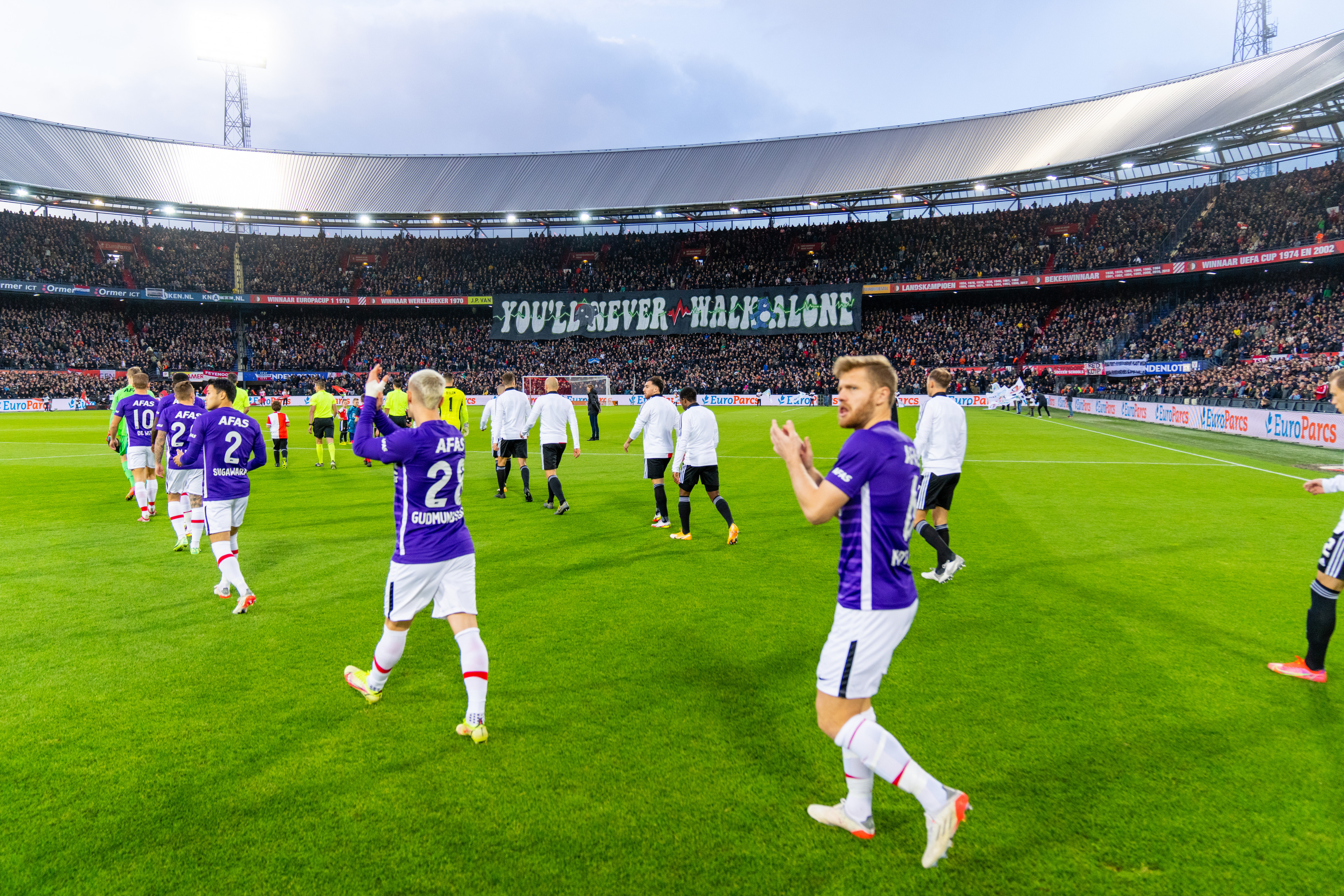 Feyenoord – Almere City in teken van Sophia Kinderziekenhuis