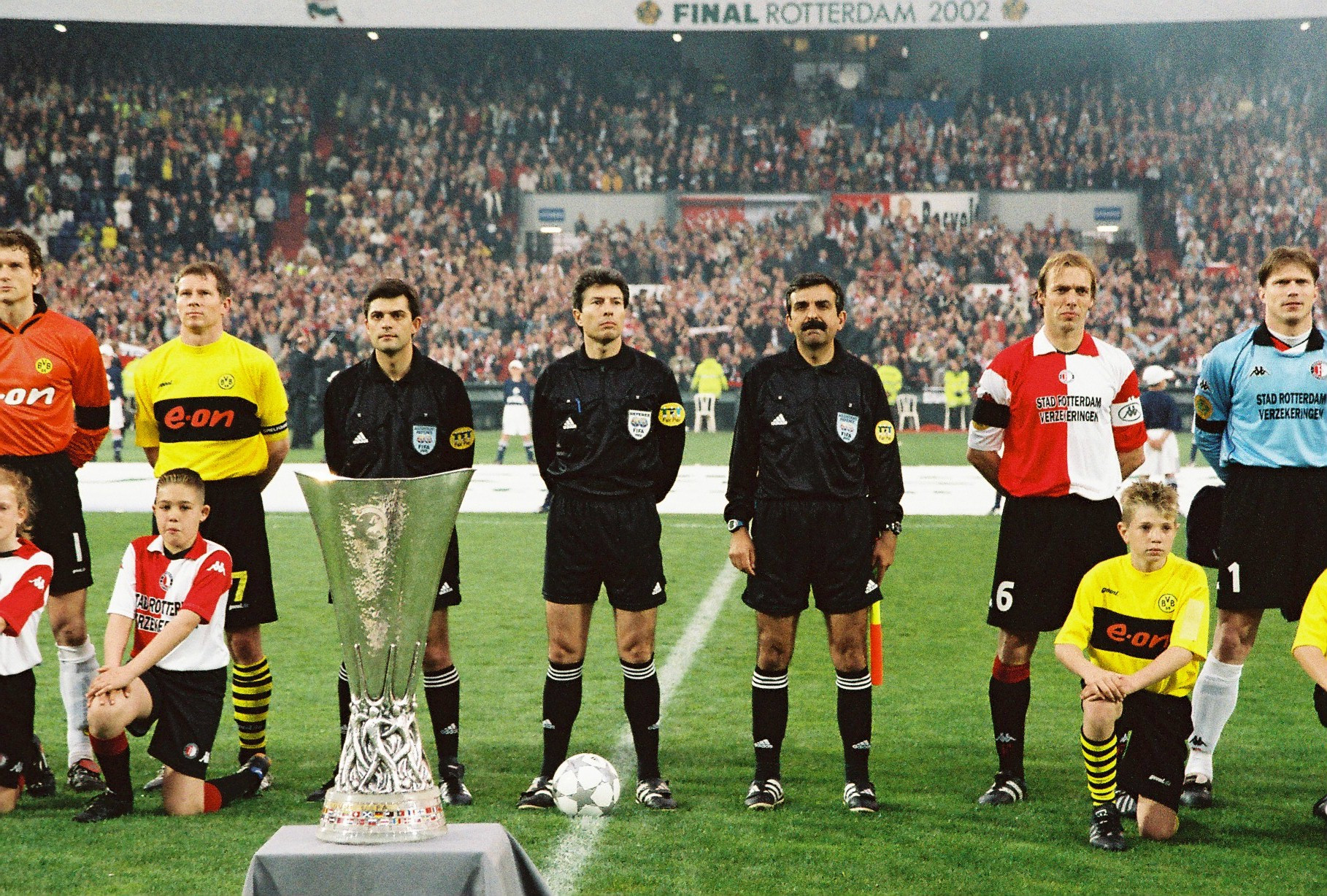 Bosvelt vertelt anekdote over Beenhakker: "Even kijken of je kloten hebt!"