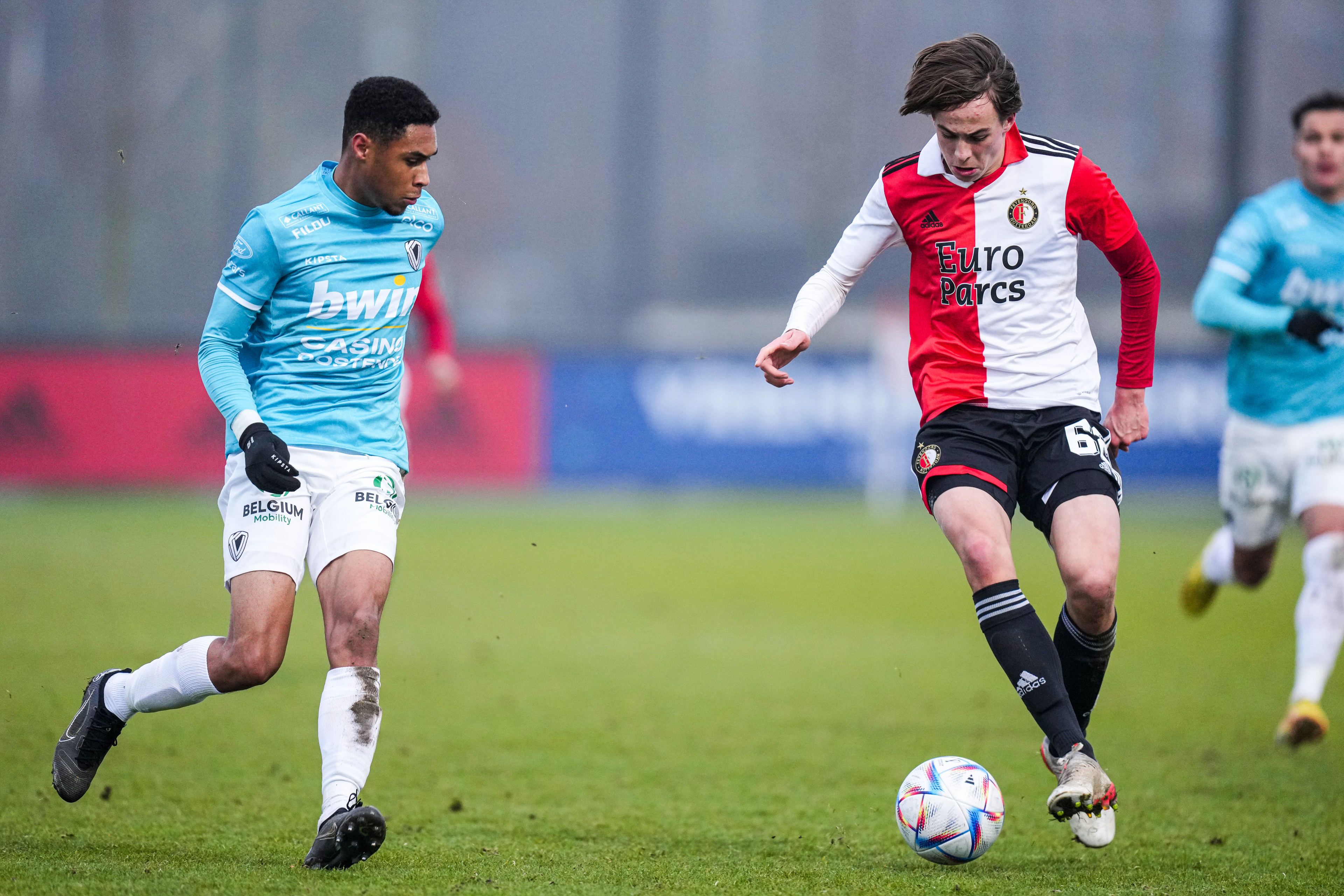 yv20221210yv20221210a1a09981