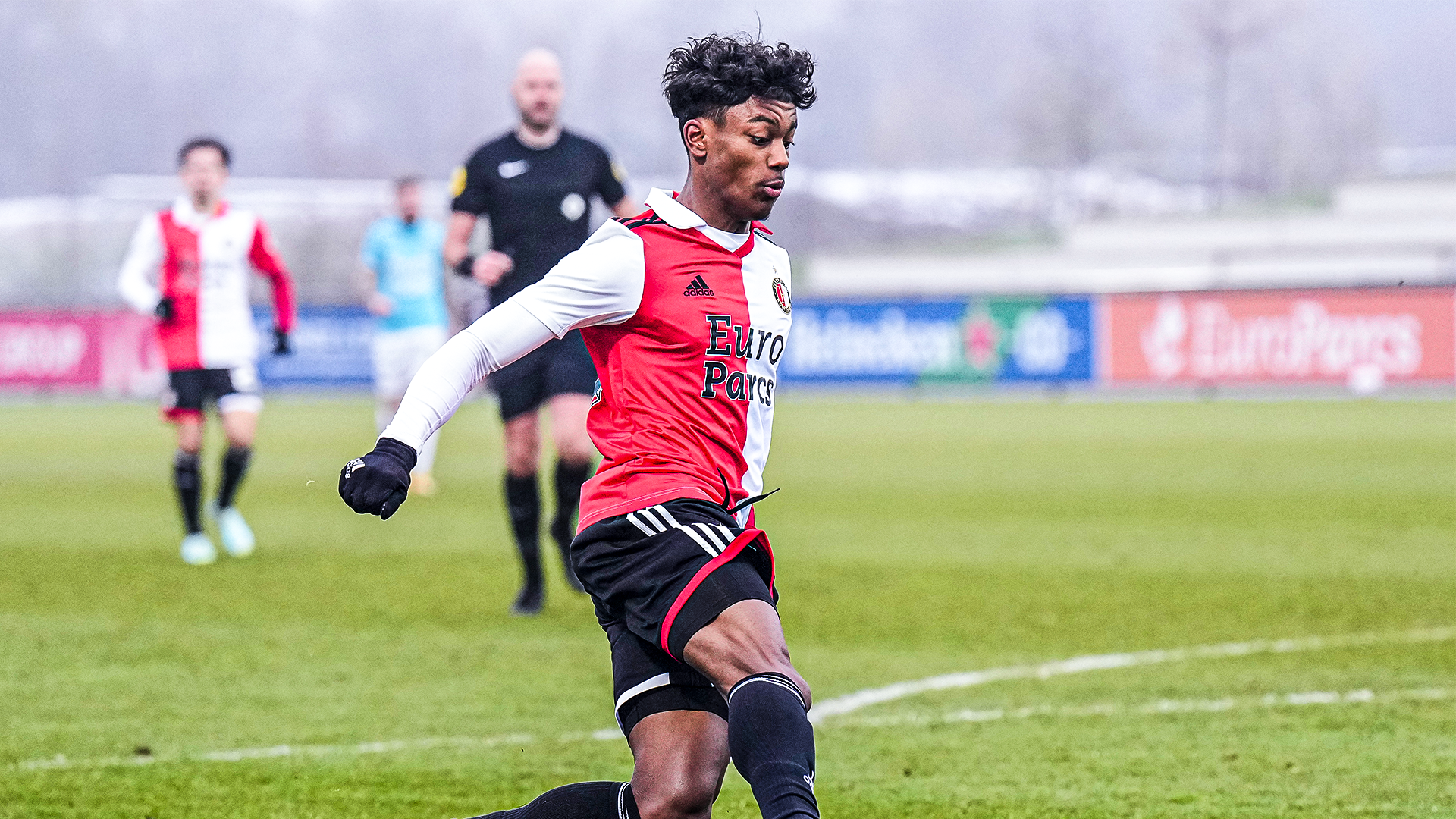 Excelsior en Dordrecht melden zich voor 5 Feyenoord-talenten