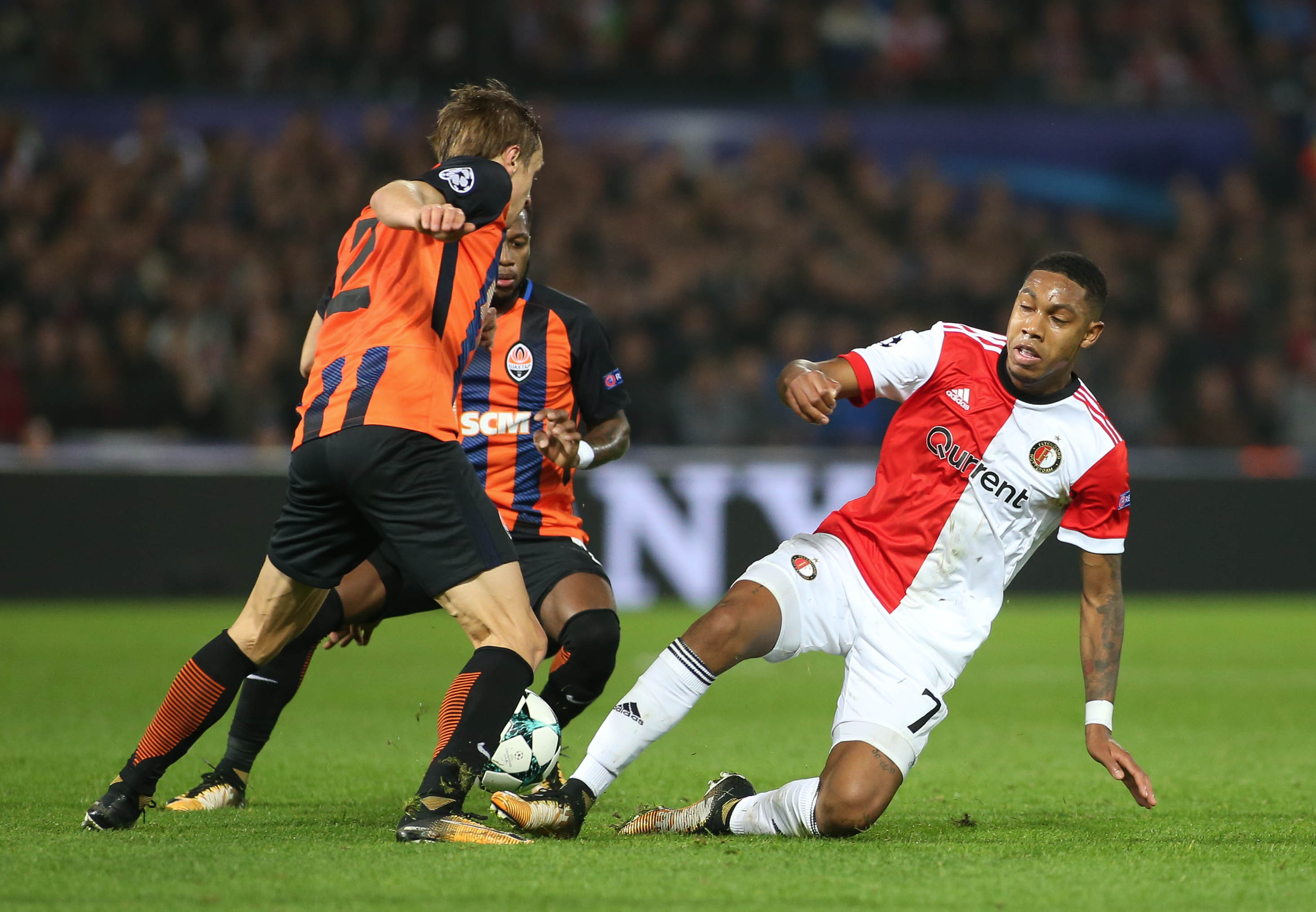 Shakhtar verpulvert Metalist 1925 in aanloop naar UEL