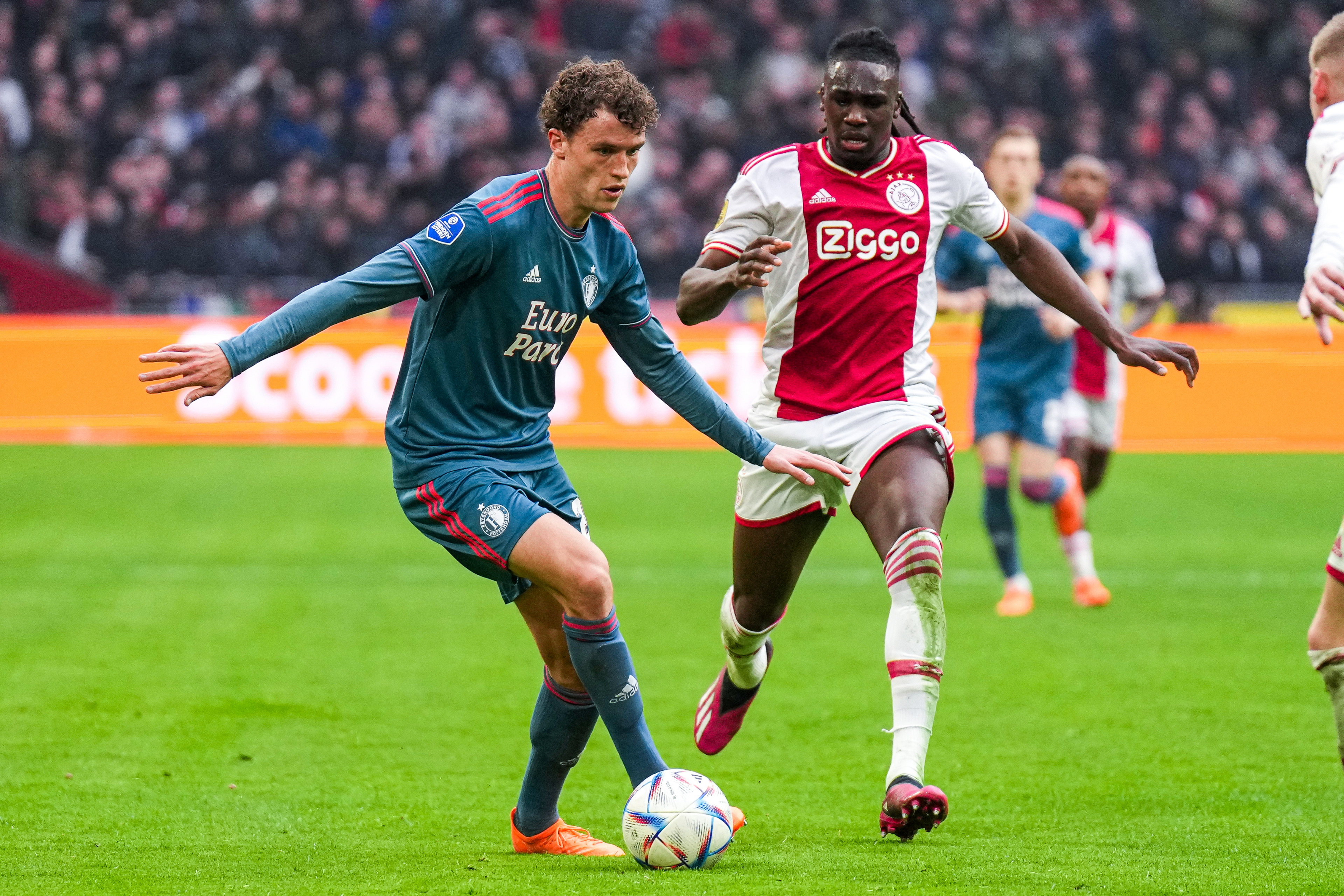 Wieffer: "Dan valt die 2-3 nog. Echt geweldig dit"