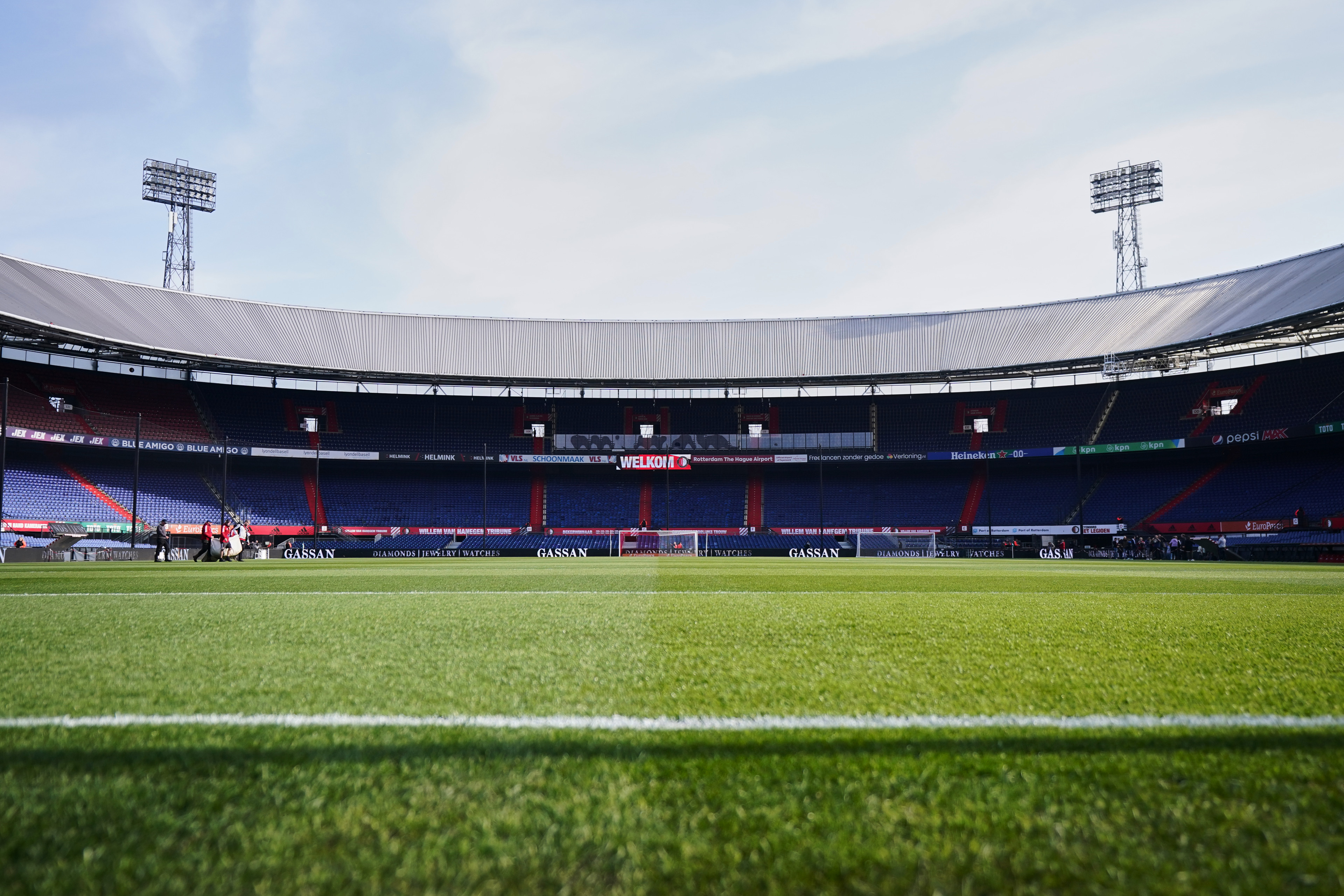 Feyenoord laat veiligheidsnetten de rest van het seizoen staan