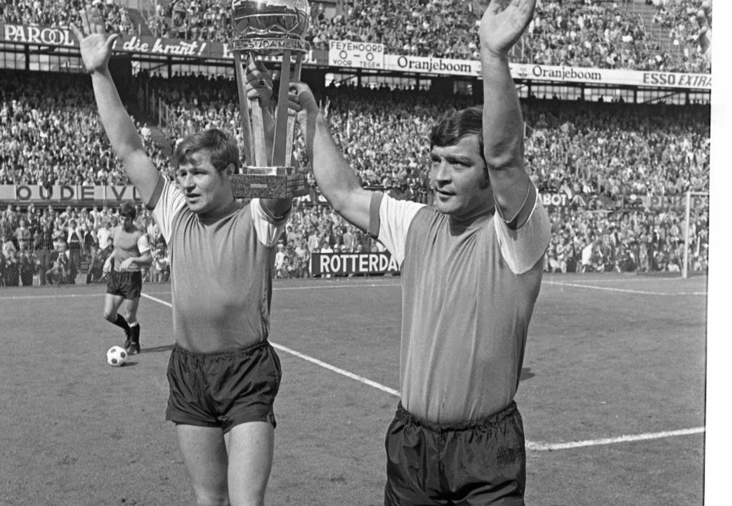 Rinus Israel (1942-2025) • Onverwoestbaar duo: 'IJzeren Rinus' en 'Theo de Tank'