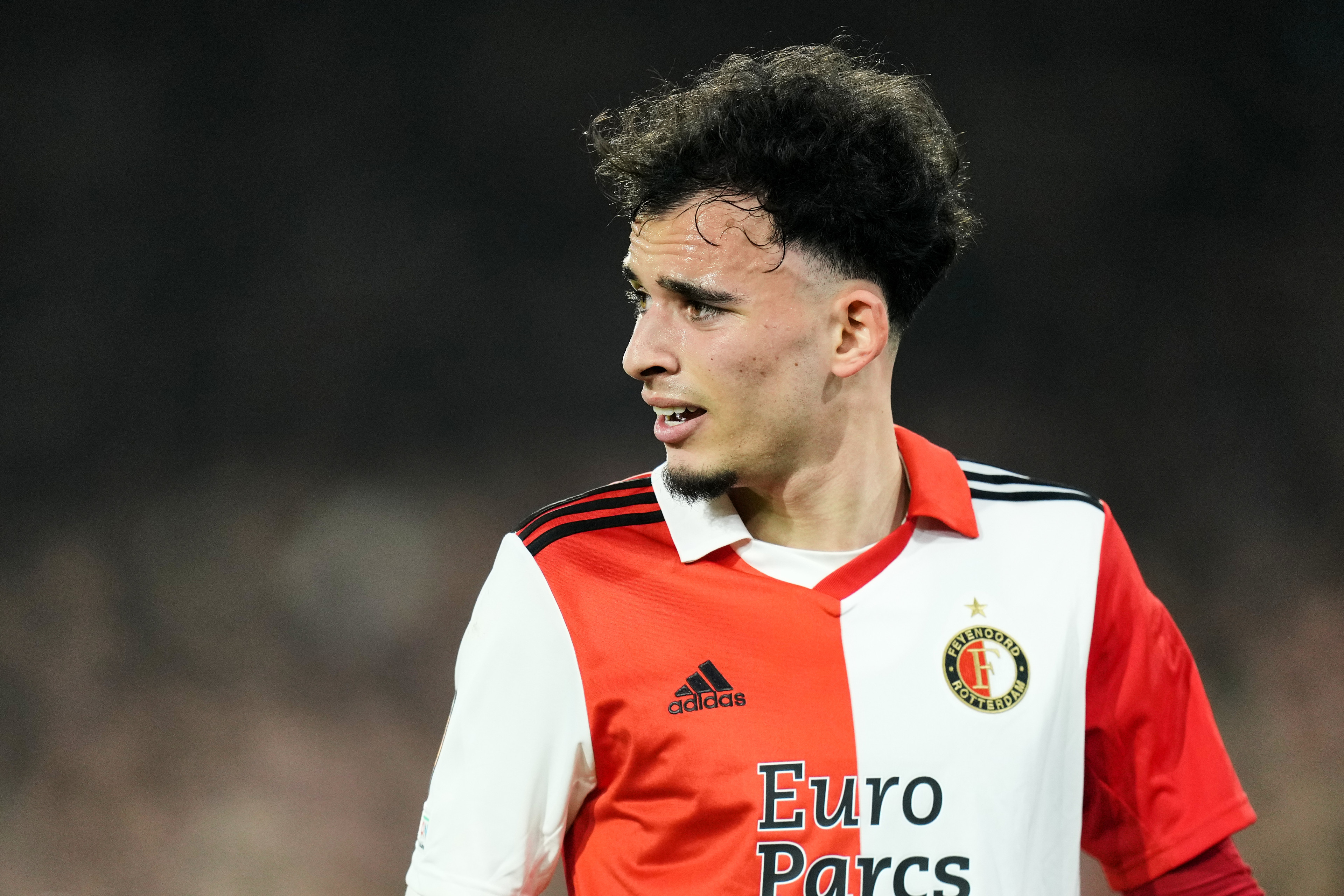 Oud-Feyenoorder Taabouni beproeft zijn geluk in Qatar