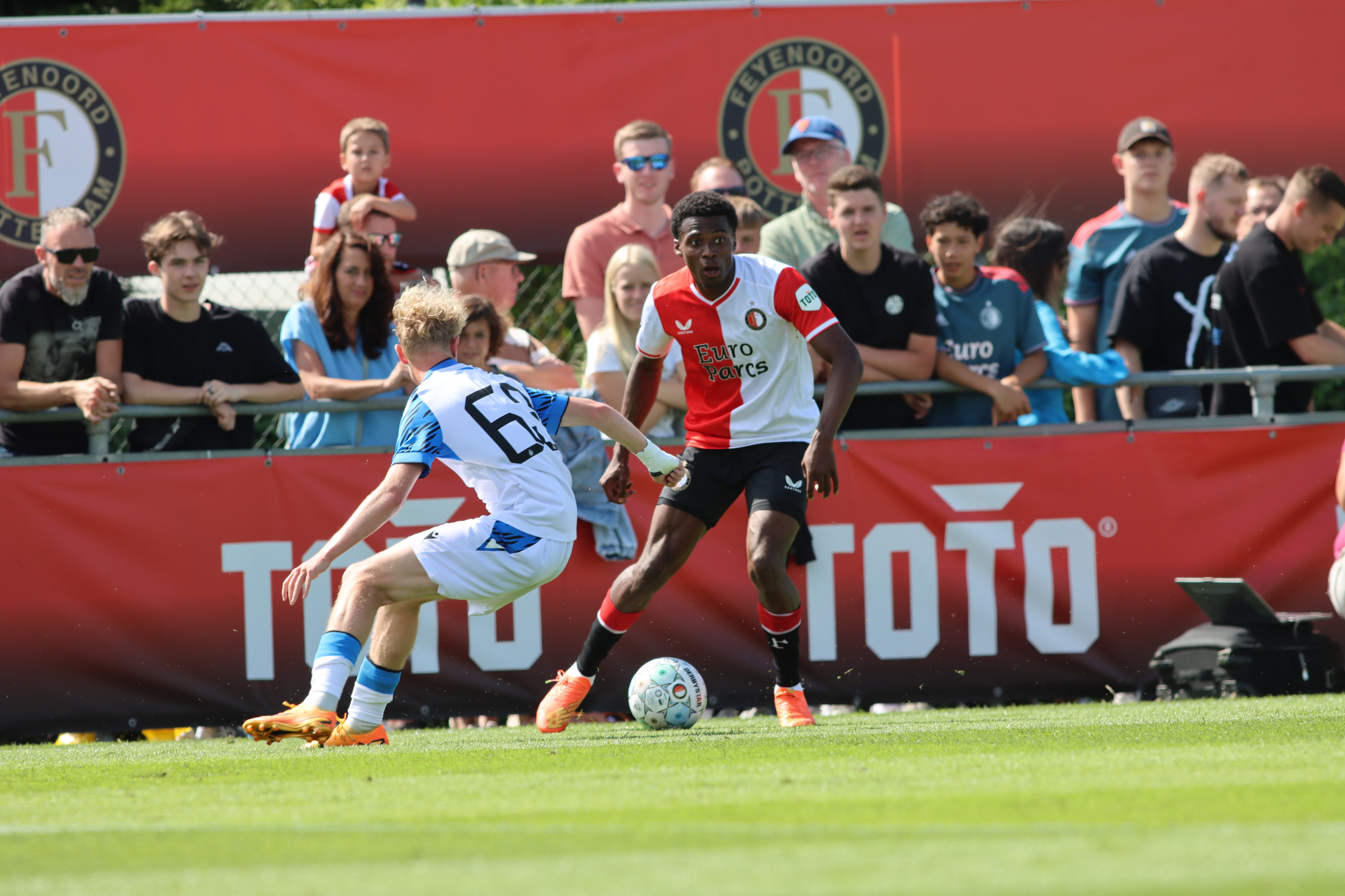 feyenoord-club-brugge-2-1-vriendschappelijk-jim-breeman-sports-photography-18