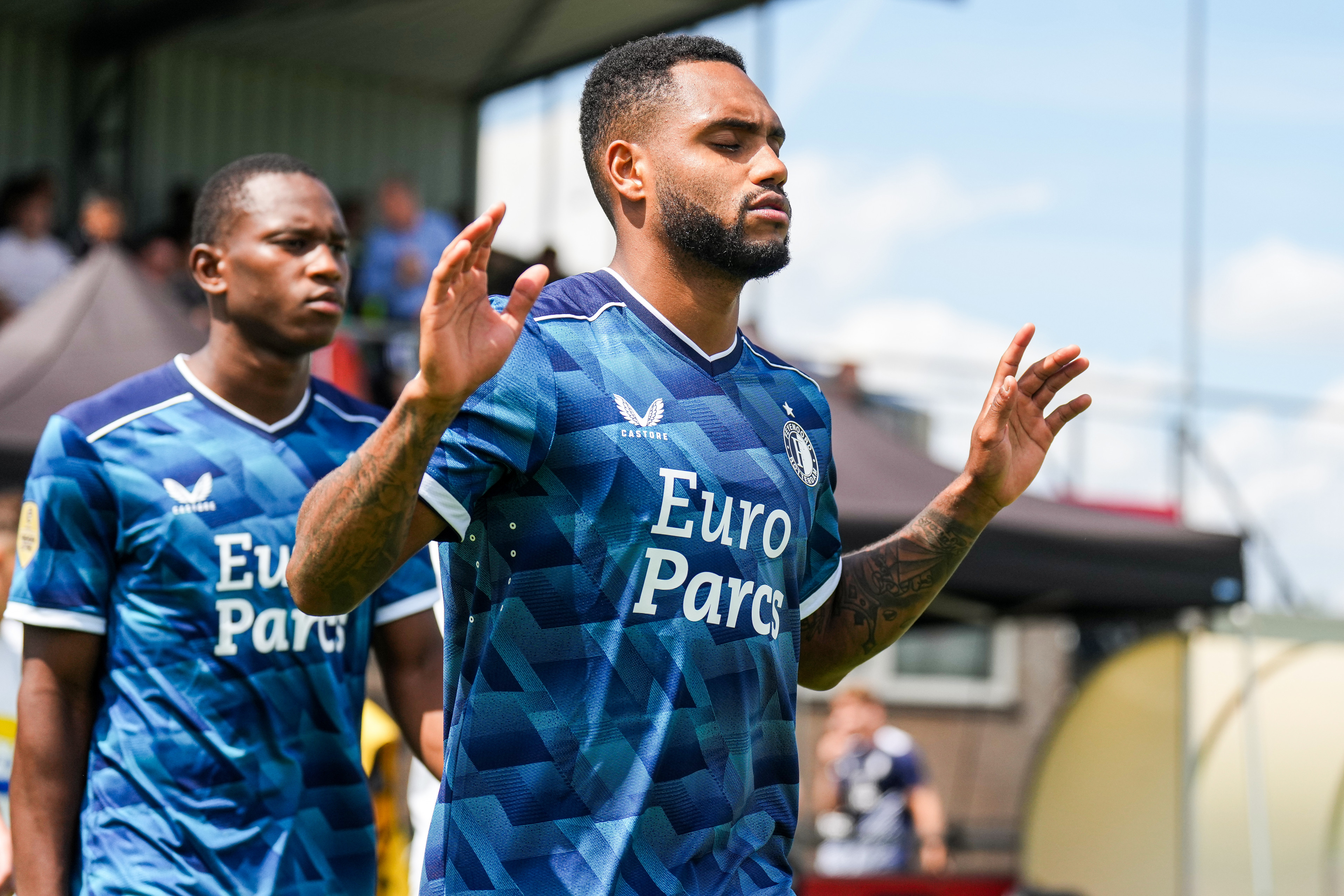 Transferperikelen houden Danilo aan de kant