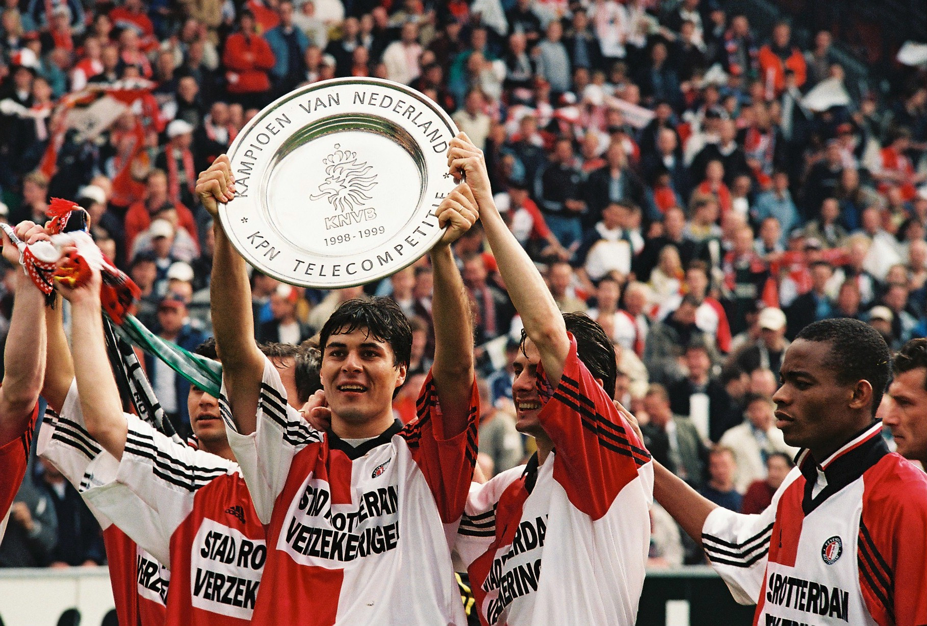 Volgend seizoen nieuwe naam voor de Nederlandse competitie: Vriendenloterij Eredivisie