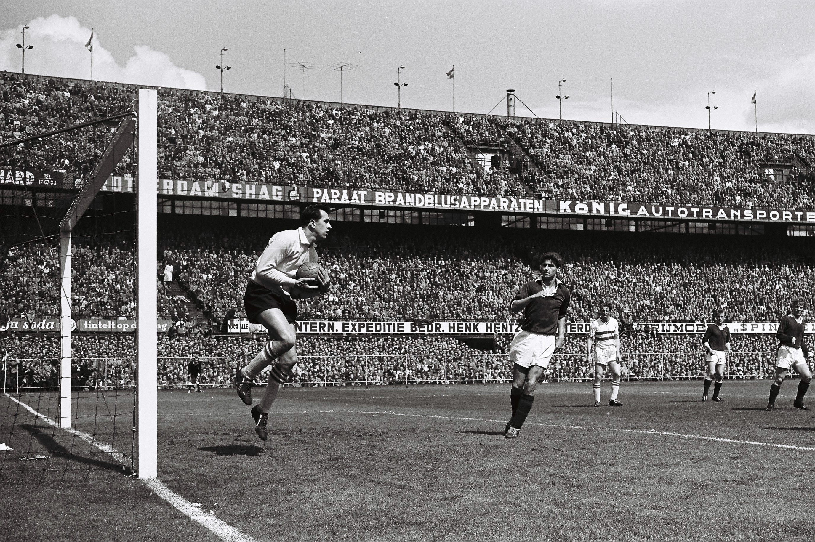 61020-1961-05-28-feye-rapid-jc-2-1-kampioen-5