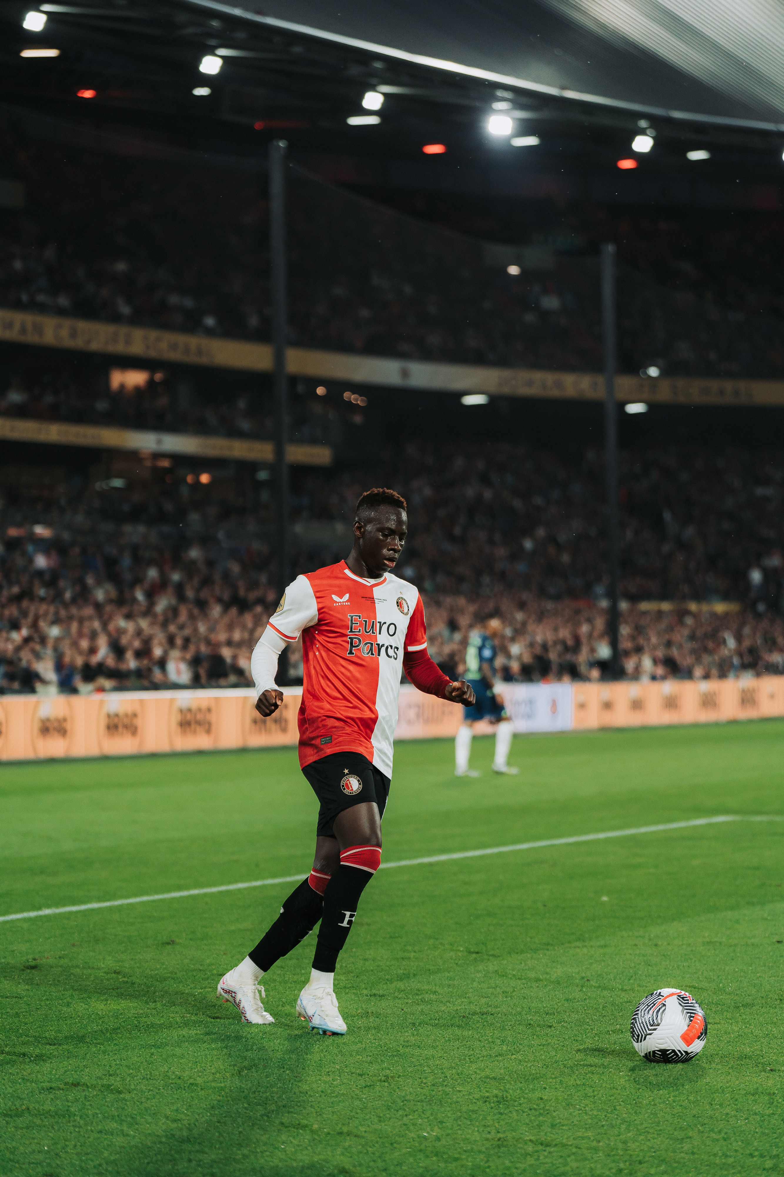 Minteh opgeroepen voor Gambia; Sauer meldt zich bij Slowakije O21