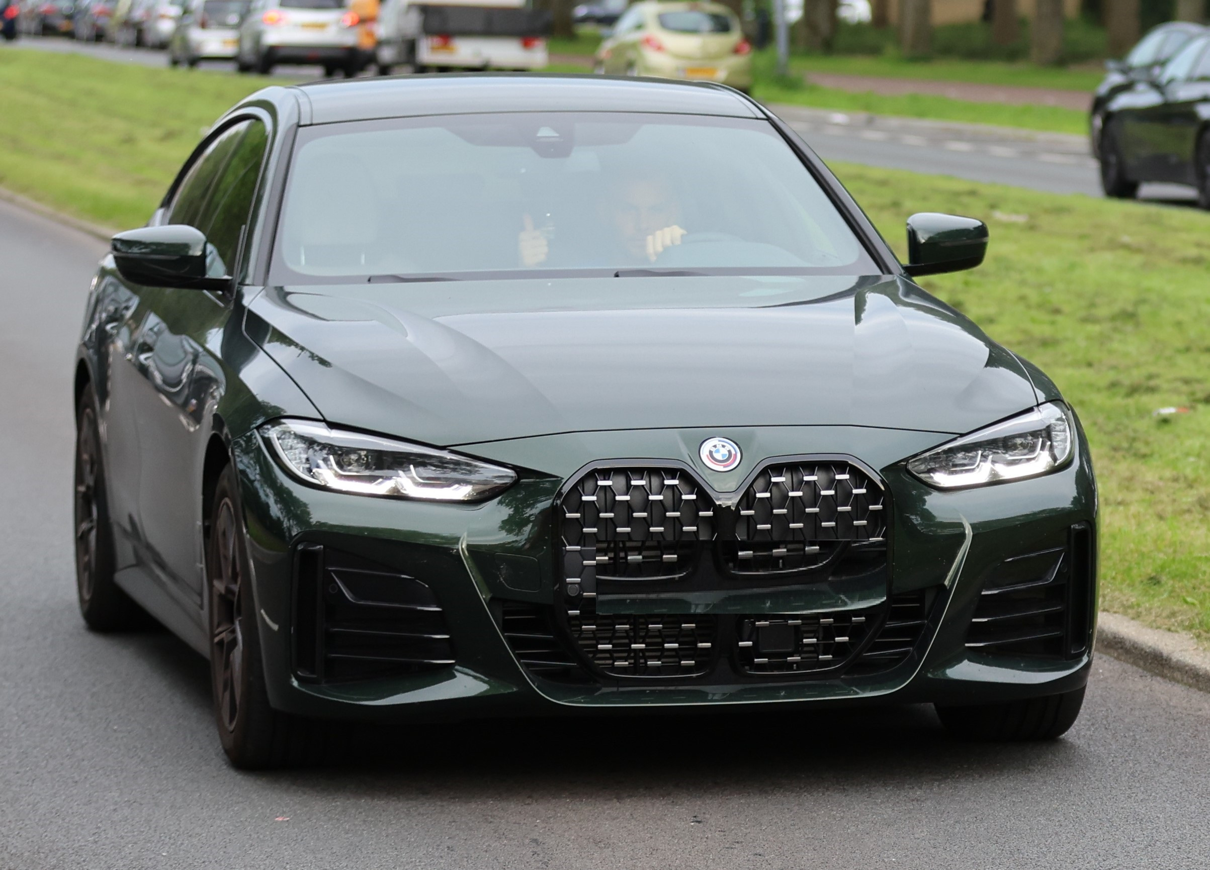 busaankomst-na-0-4-overwinning-klassieker-jim-breeman-sports-photography-6