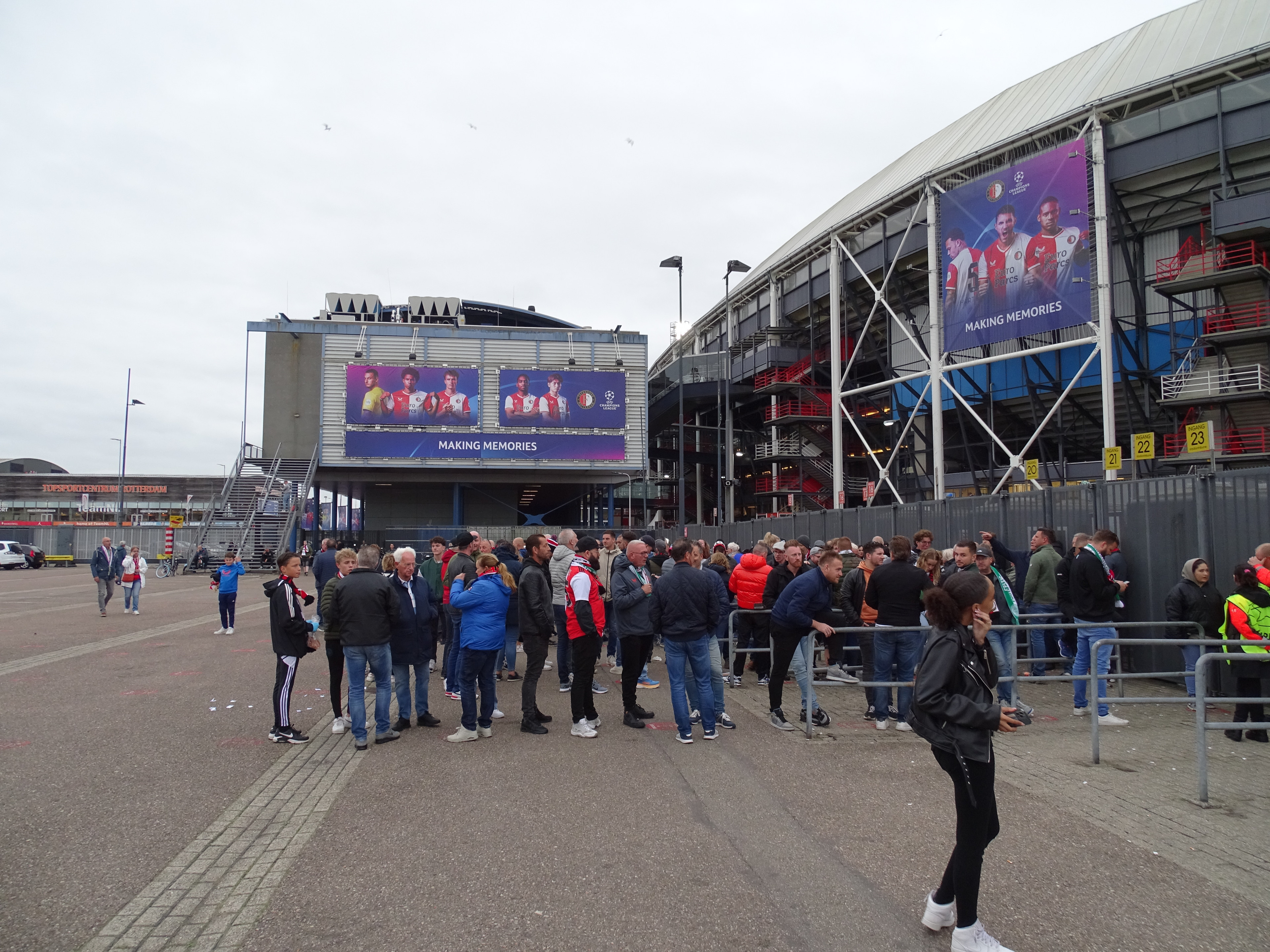feyenoord-celtic-fc-2-0-jim-breeman-sports-photography-3