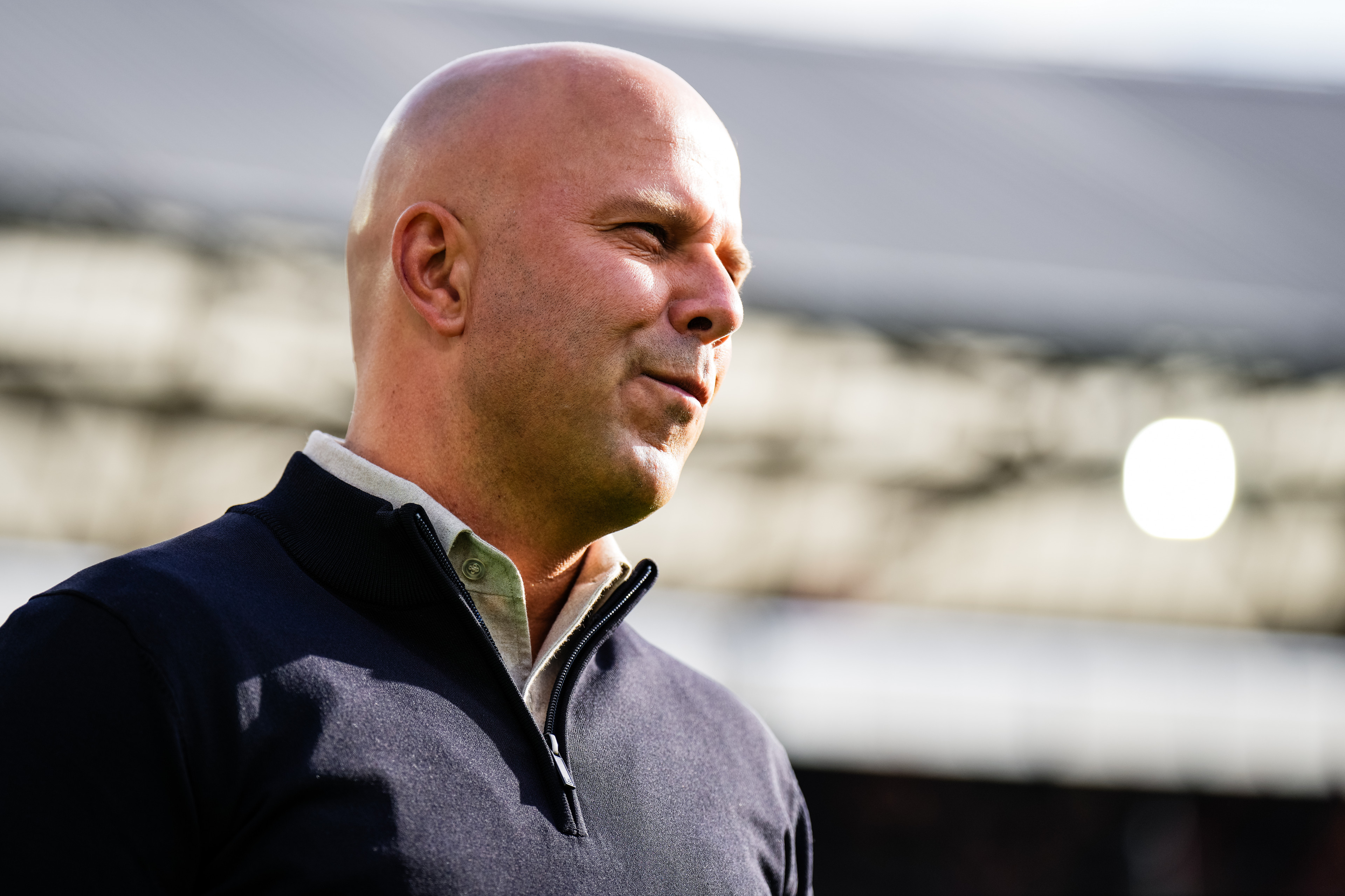 Slot heeft geen medelijden met Ajax: "Laat ze zich vastklampen aan Feyenoord"