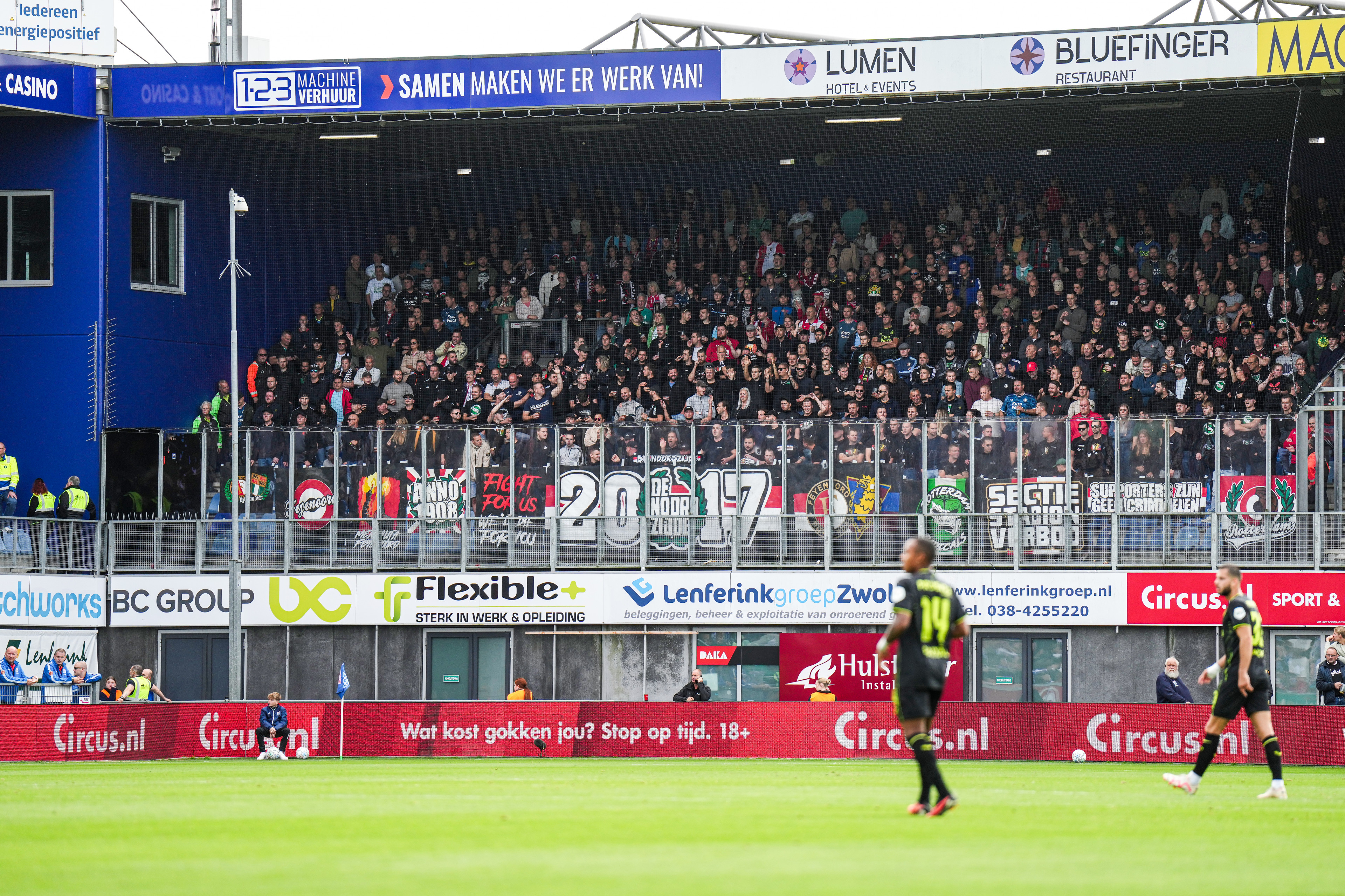 Nieuwe Feyenoord-hit in de maak: 'Alles geven voor de club van Zuid'