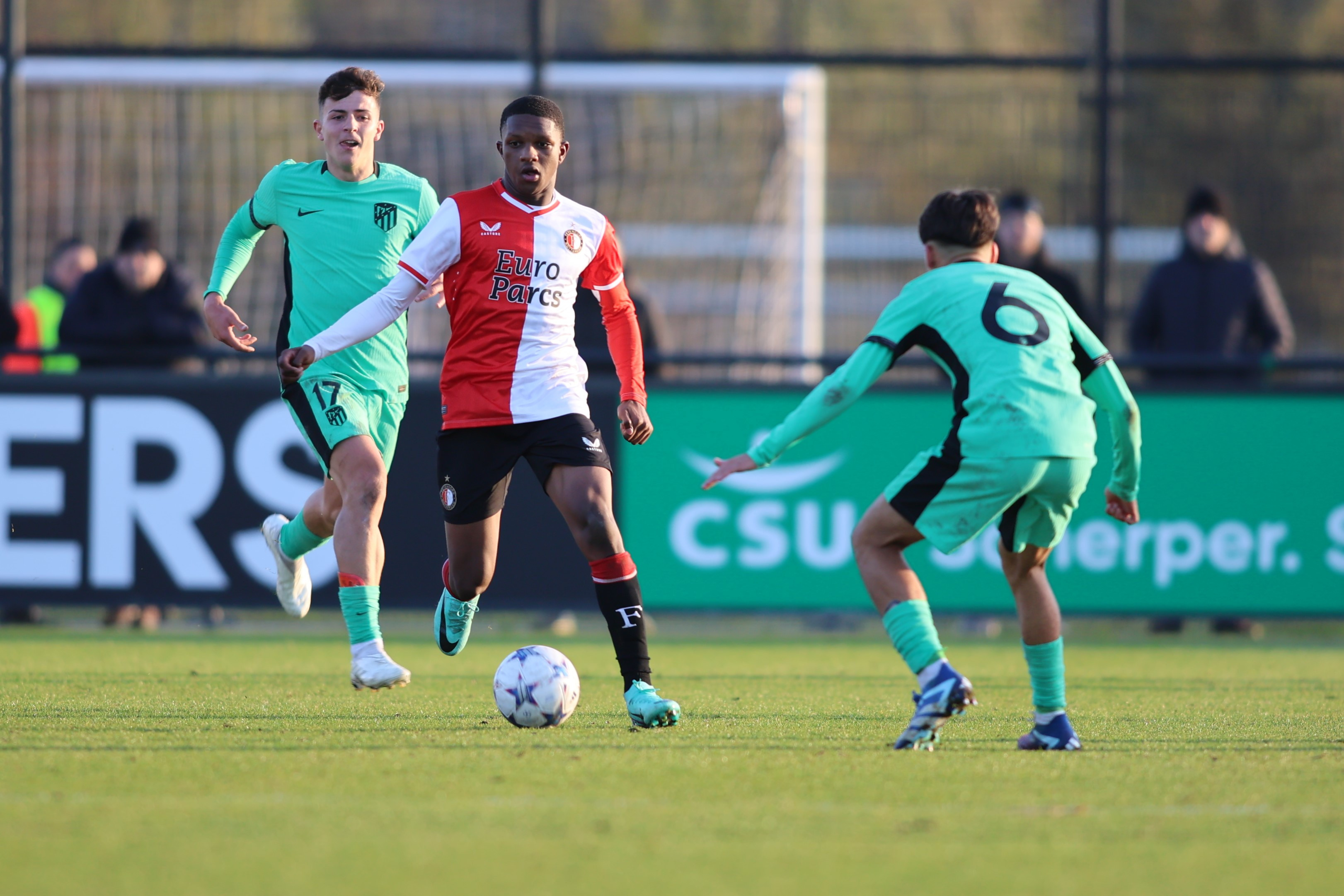 feyenoord-o19-atletico-madrid-o19-0-1-jim-breeman-sports-photography-88