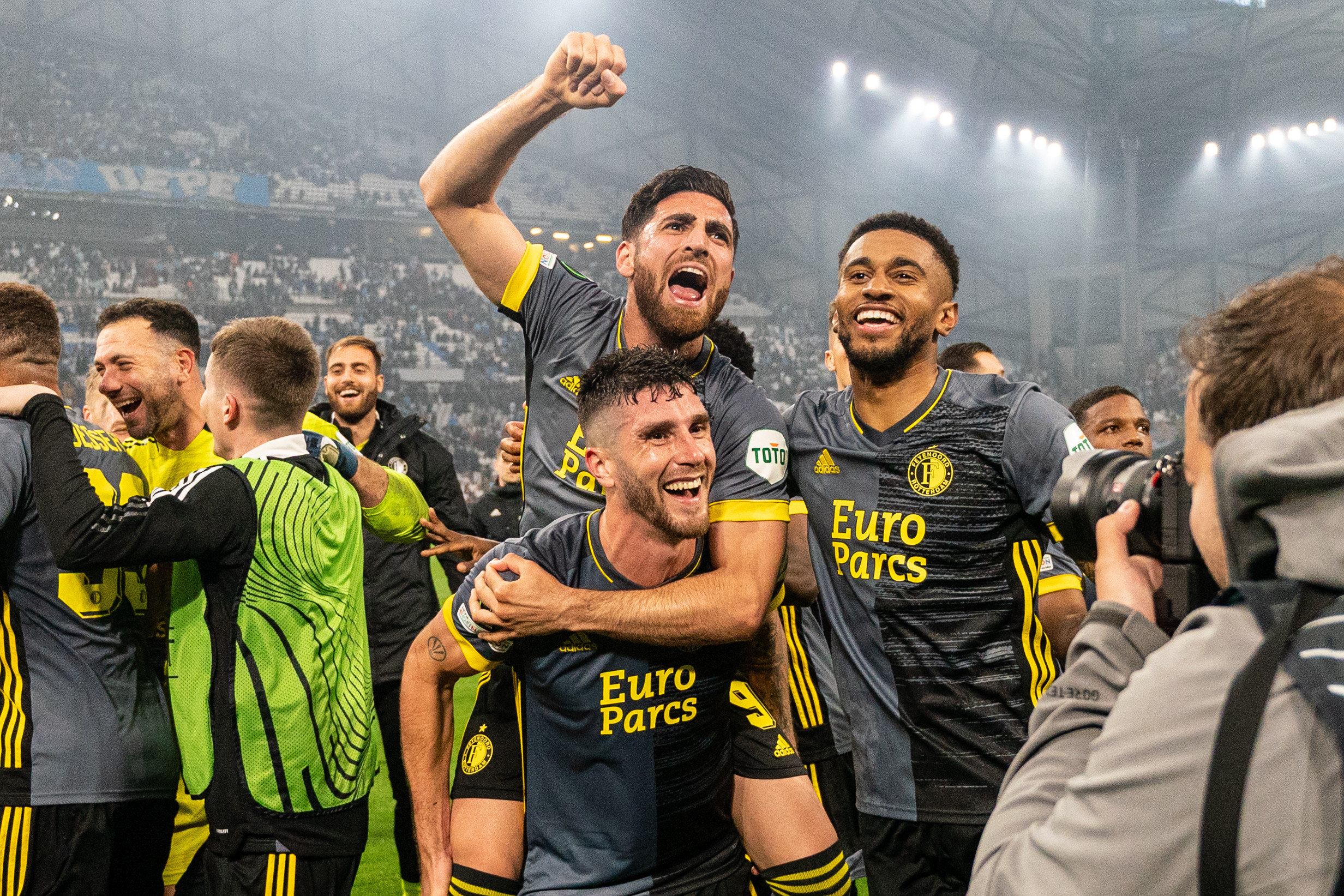 inv202312174-10920-104745