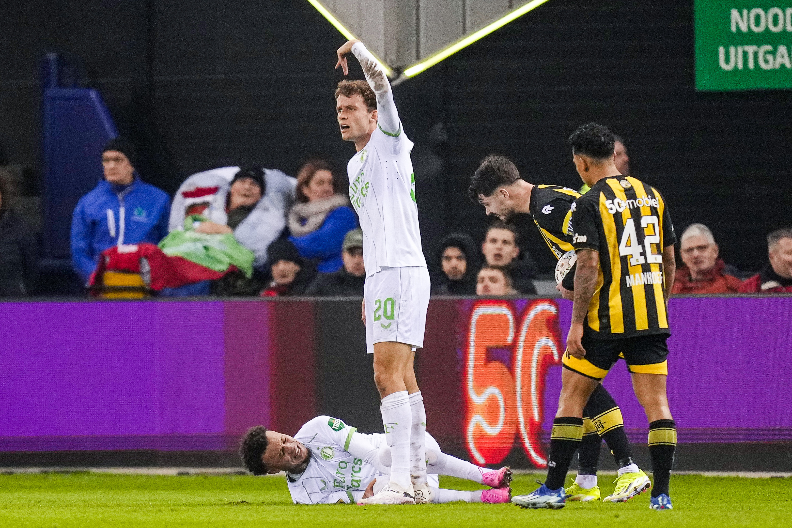 Hartman stelt fans gerust: 'Het gaat goed met mij'