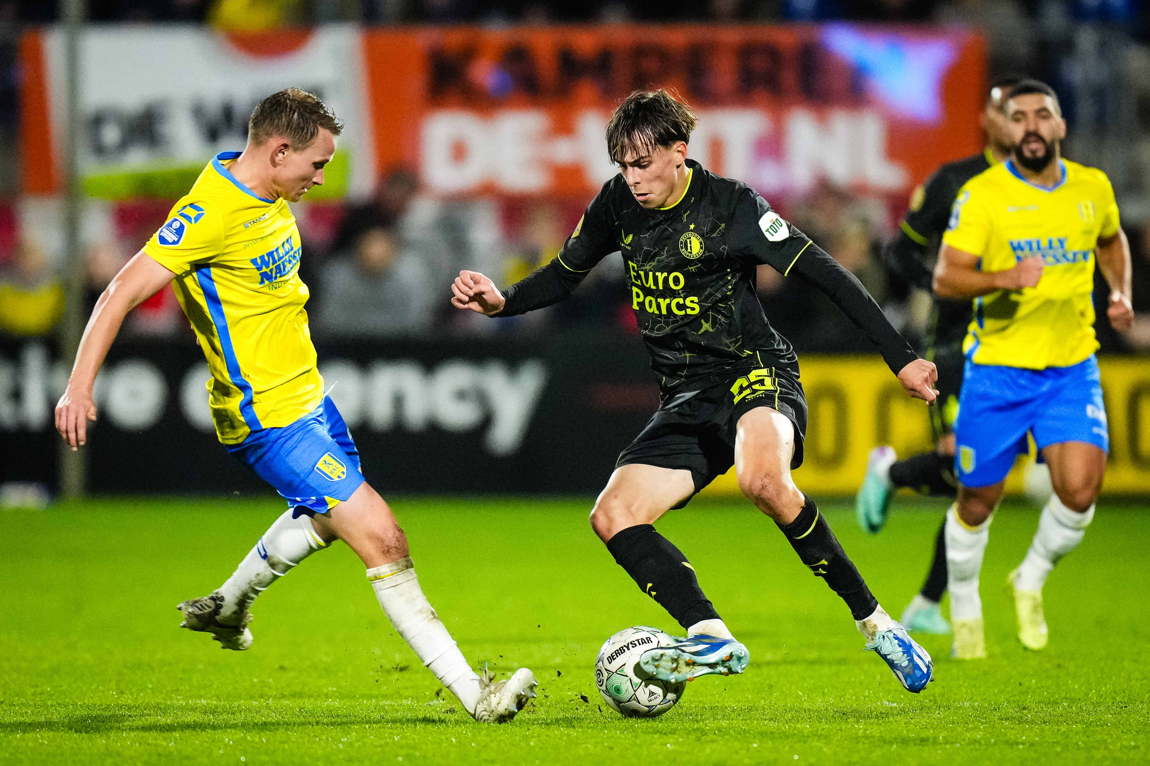 yv2023114yv2023114a1c09625