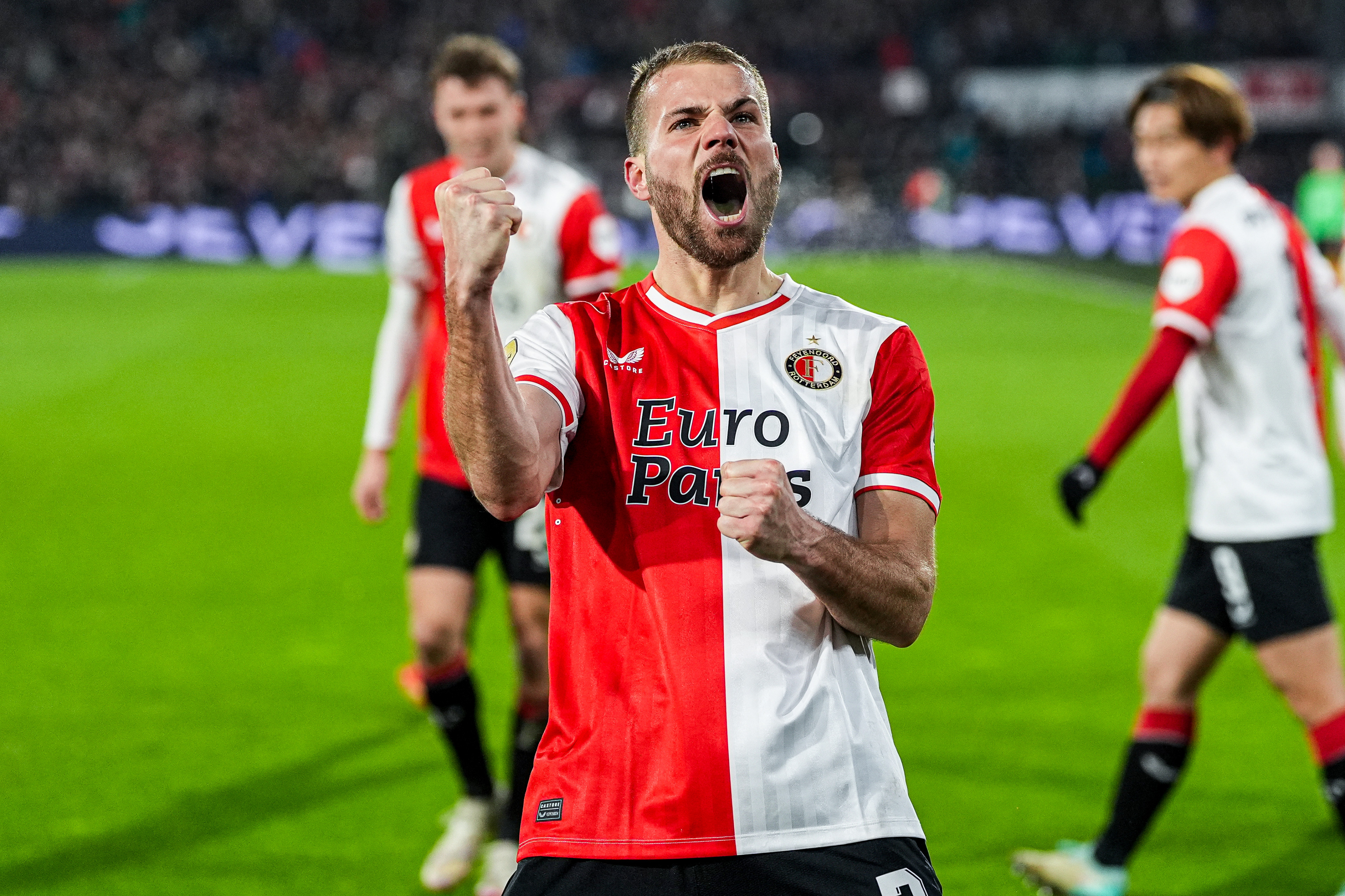 Nieuwkoop snapt verbazing supporters: "Ik ben niet iemand die drie scharen maakt"