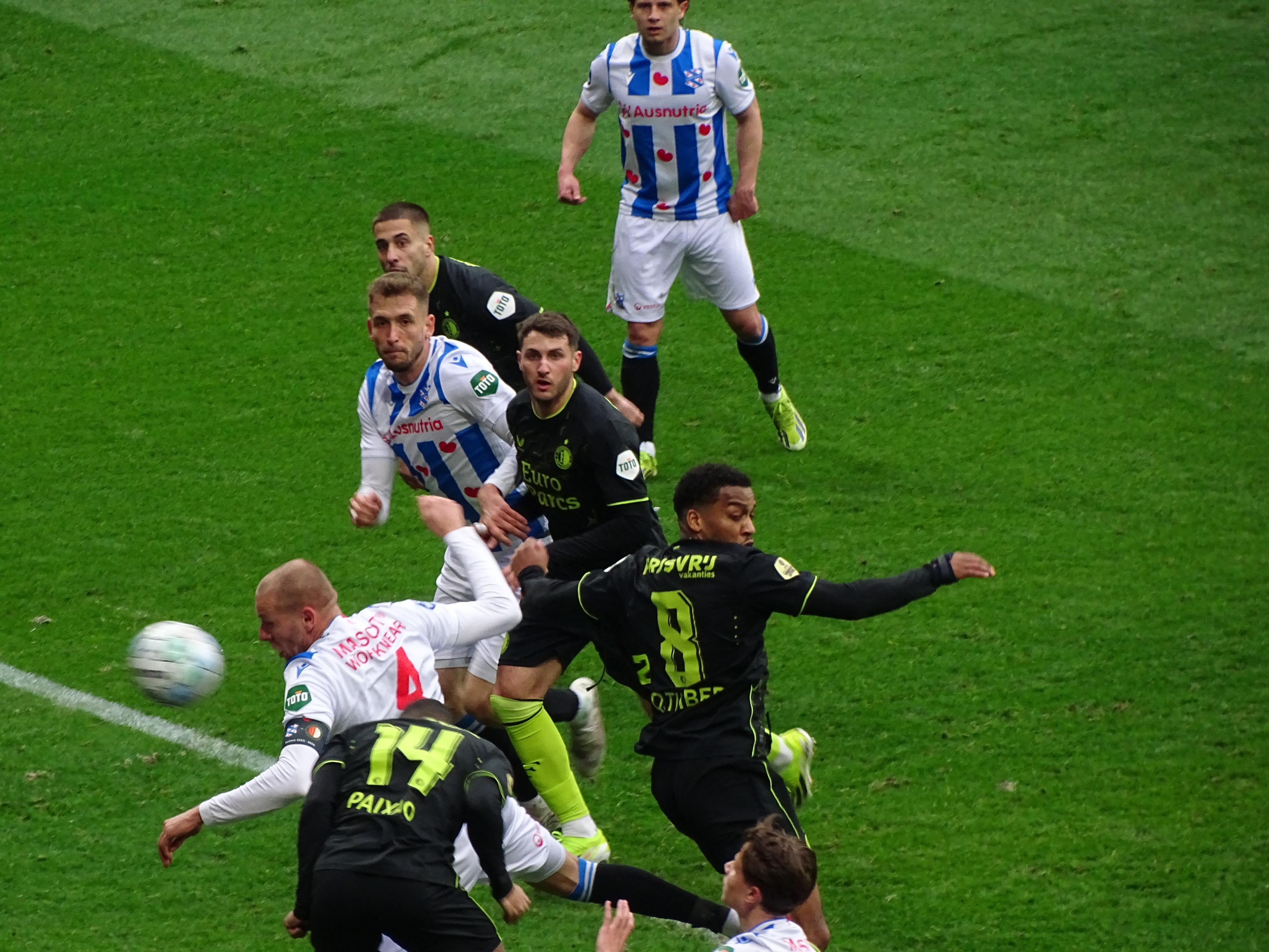 sc-heerenveen-feyenoord-2-3-jim-breeman-sports-photography-54