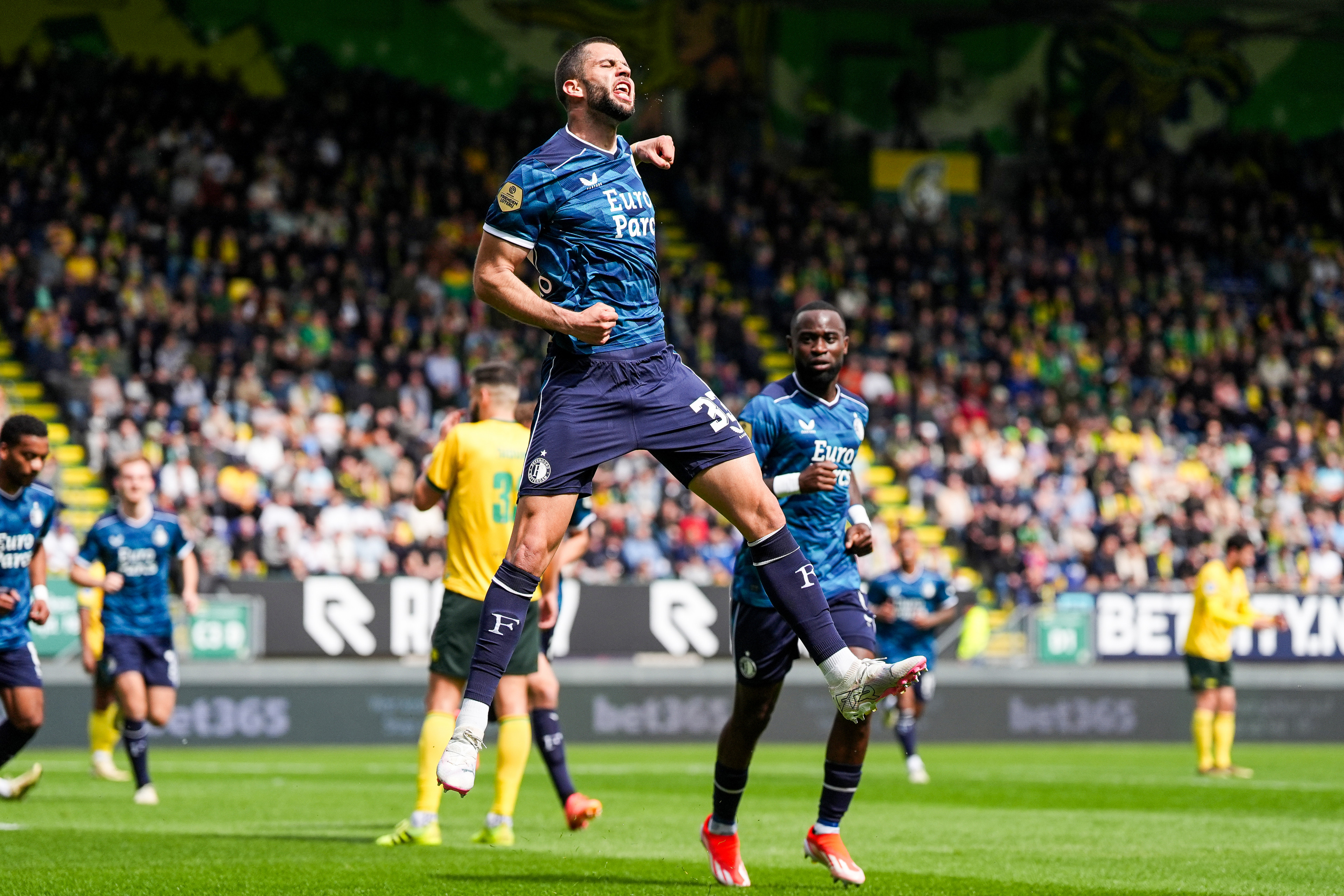 Feyenoord wint in rommelig duel met 0-1 van Fortuna Sittard