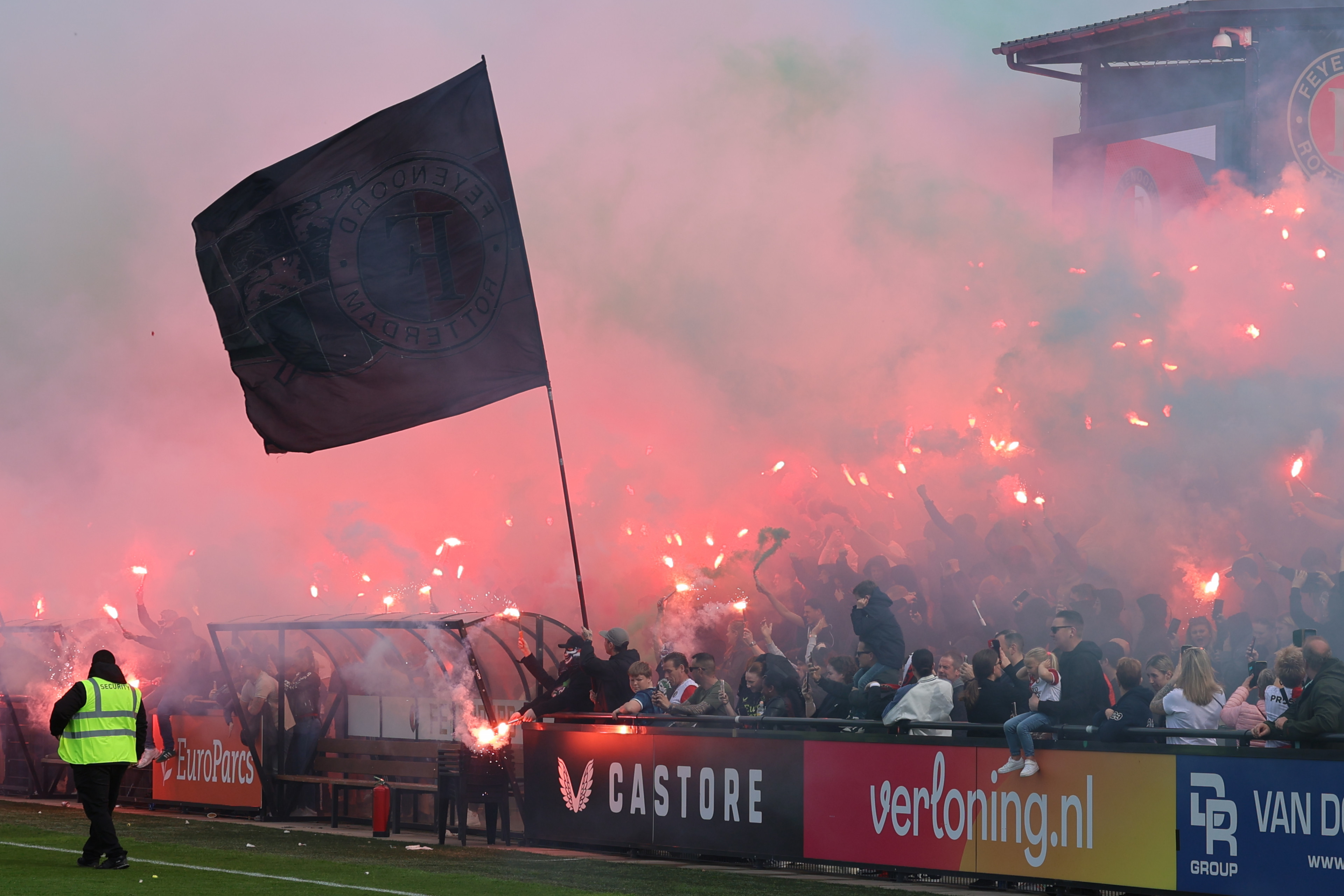 laatste-training-voor-de-klassieker-thuis-jim-breeman-sports-photography-15