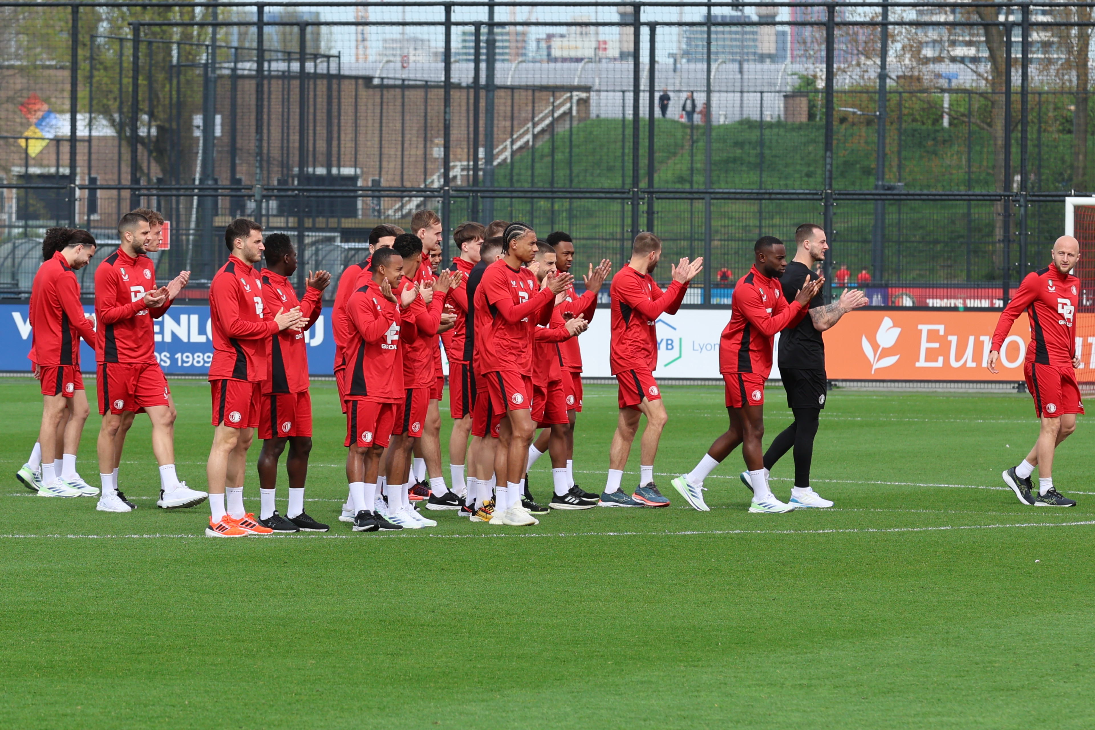 laatste-training-voor-de-klassieker-thuis-jim-breeman-sports-photography-21