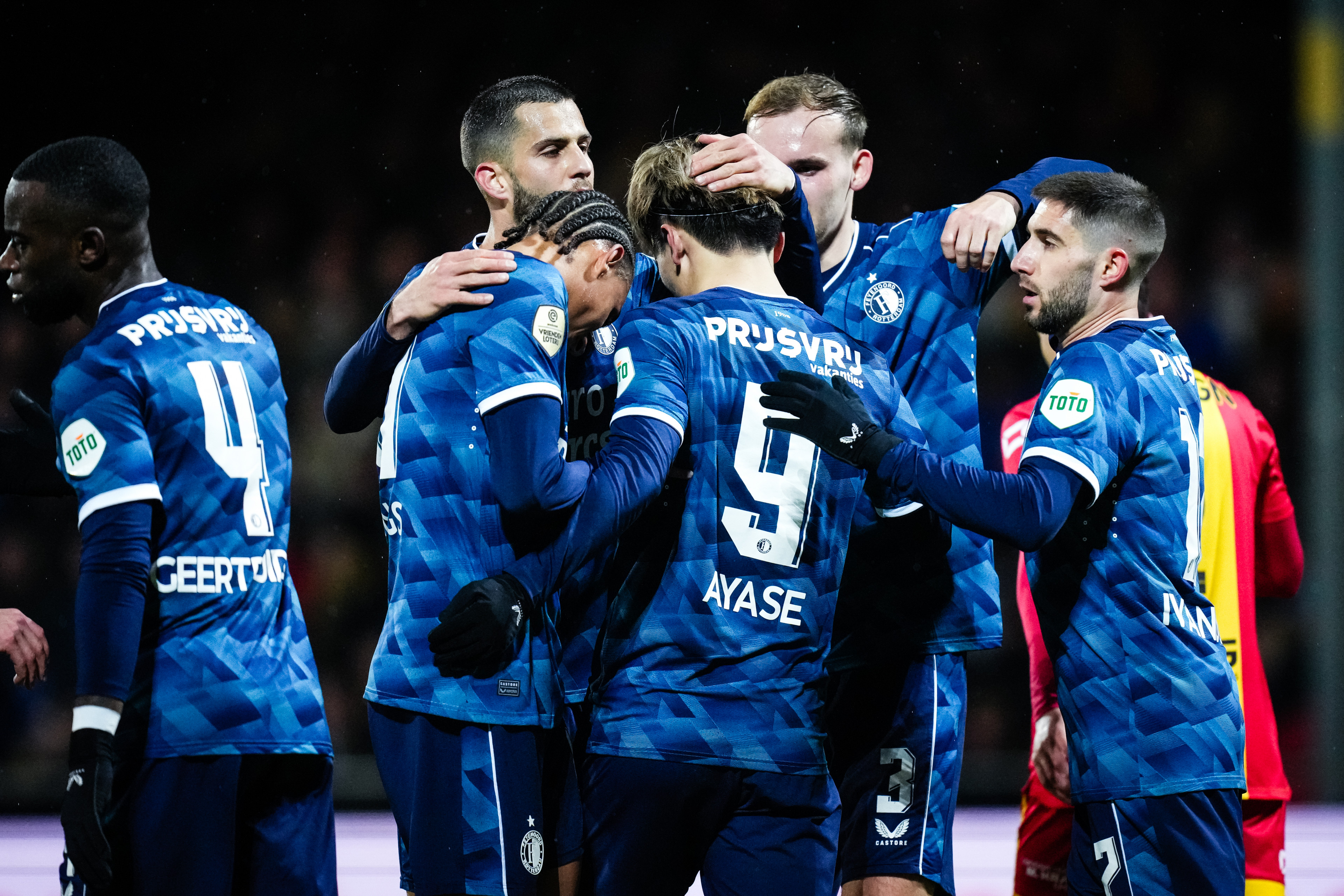 Feyenoord stelt tweede plaats officieel veilig na zege op Go Ahead Eagles