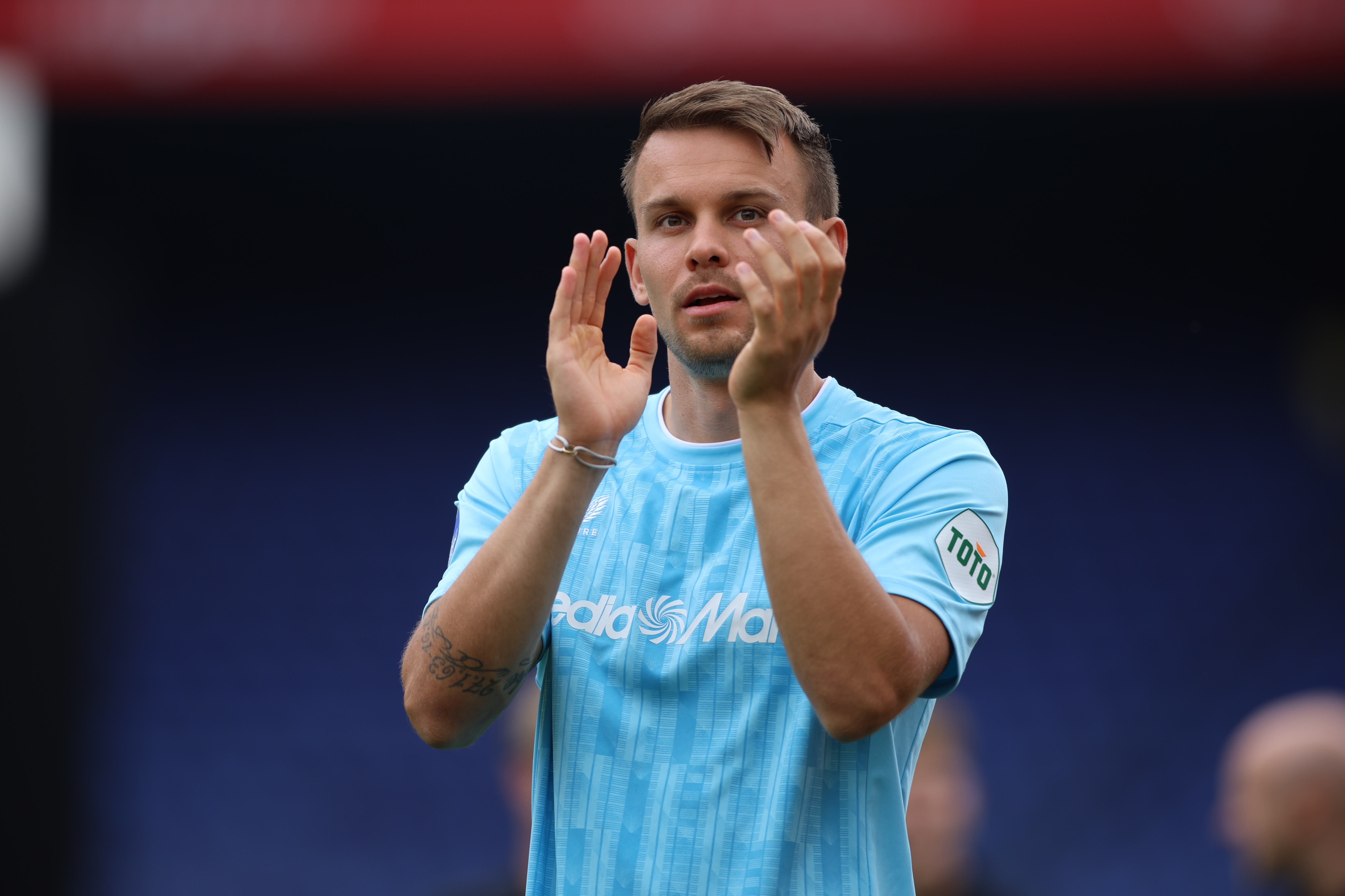 Te Kloese over interesse Wellenreuther: "Er zit een grote stap tussen interesse en een bod neerleggen"