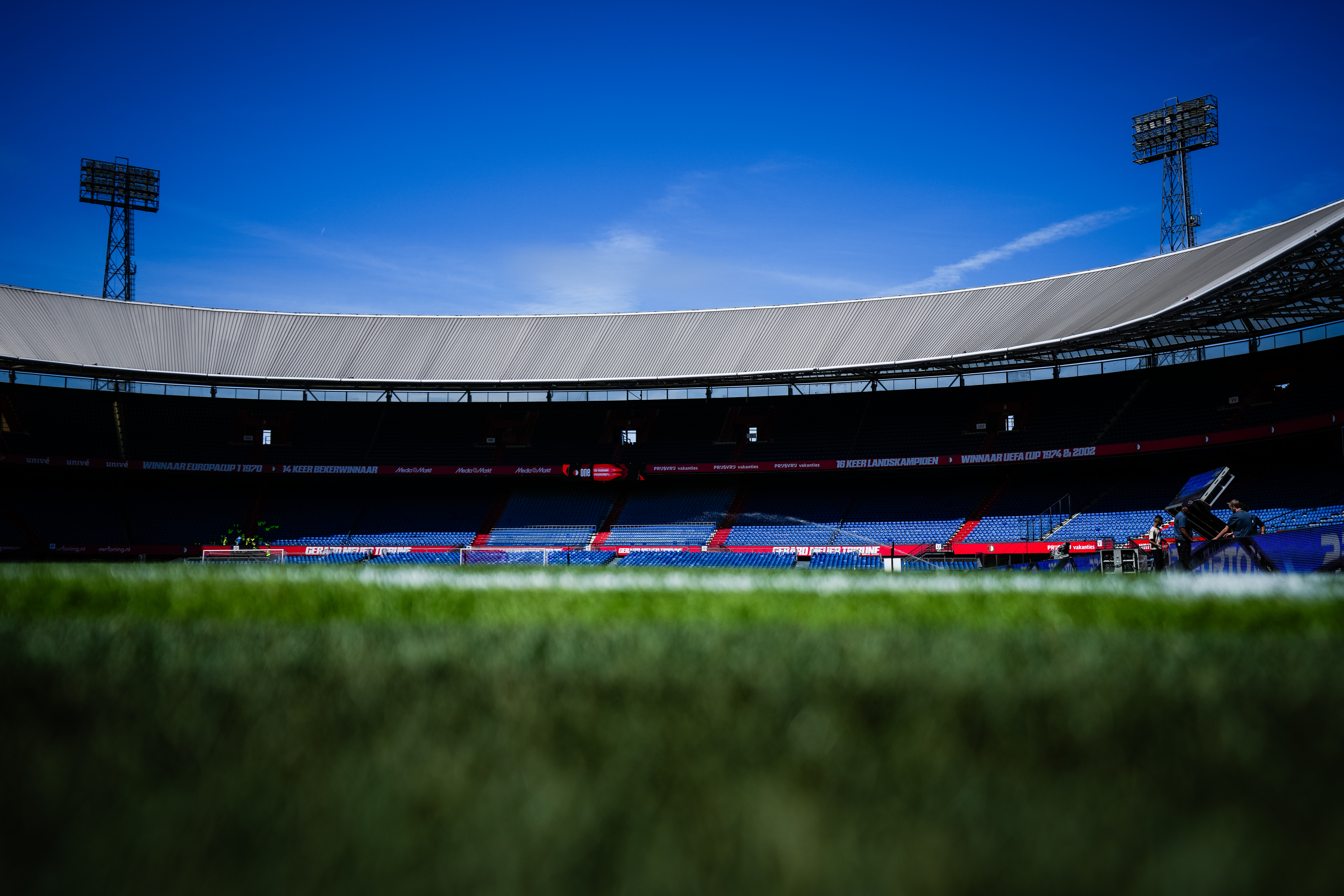Feyenoord na elf jaar onttroond: PSV pakt prijs voor beste veld van Nederland