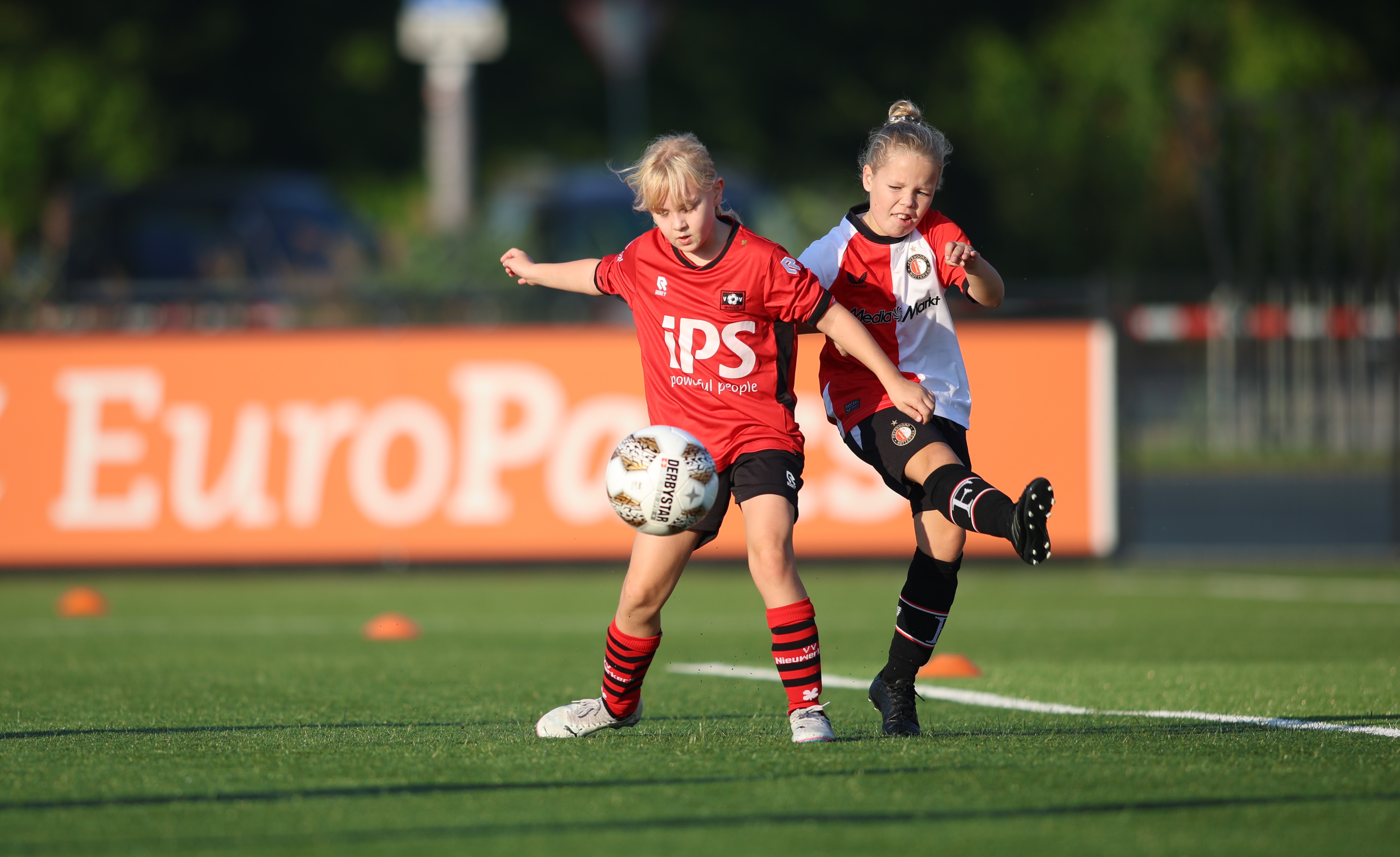 feyenoord-mo11-1-vv-nieuwerkerk-mo11-6-3-jim-breeman-sports-photography-117