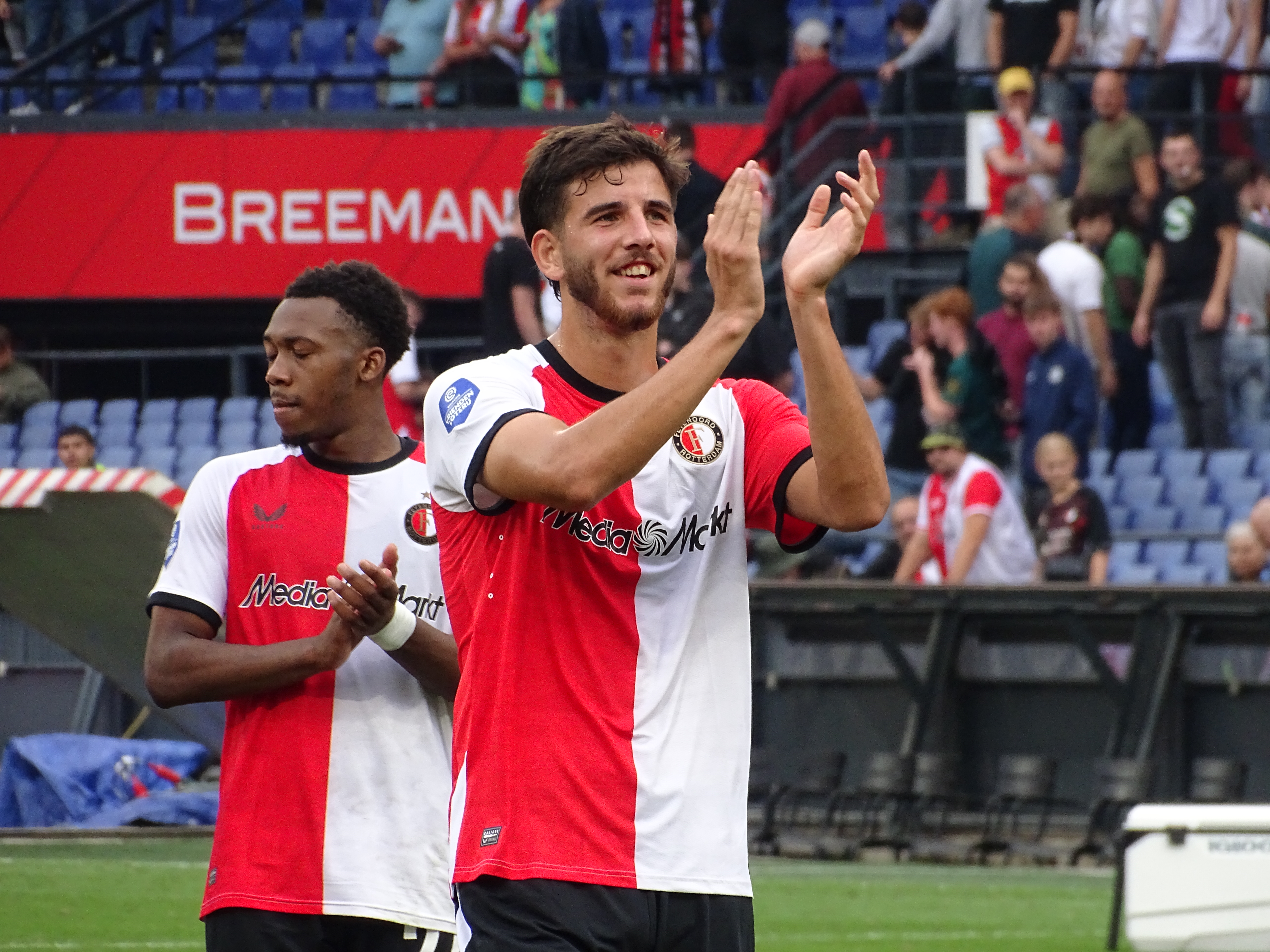 González werkt voor kans: "De club geeft aan dat ze tevreden met me zijn"
