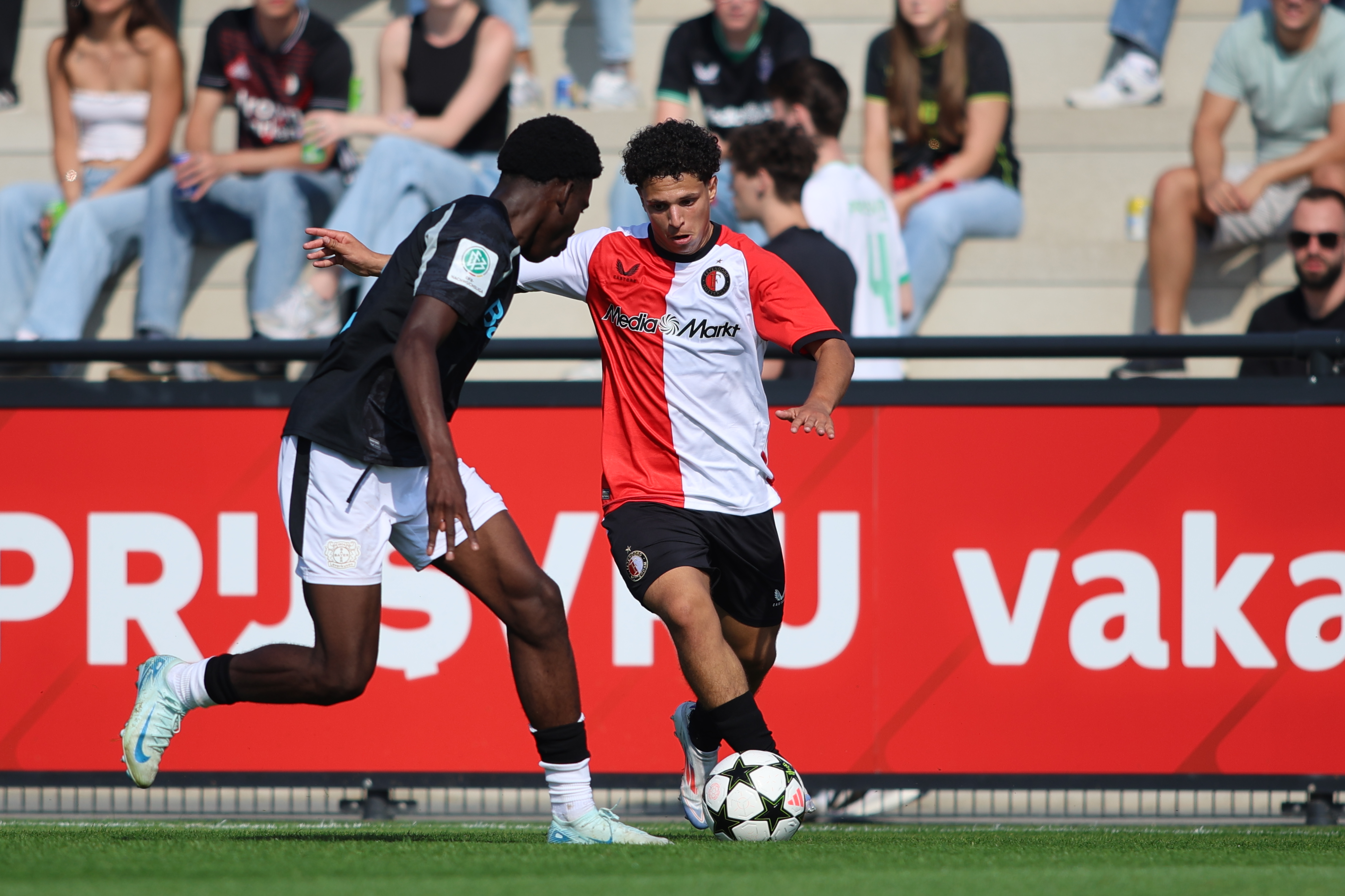 feyenoord-o19-bayer-leverkusen-o19-uefa-youth-league-1-2-jim-breeman-sports-photograpy-84