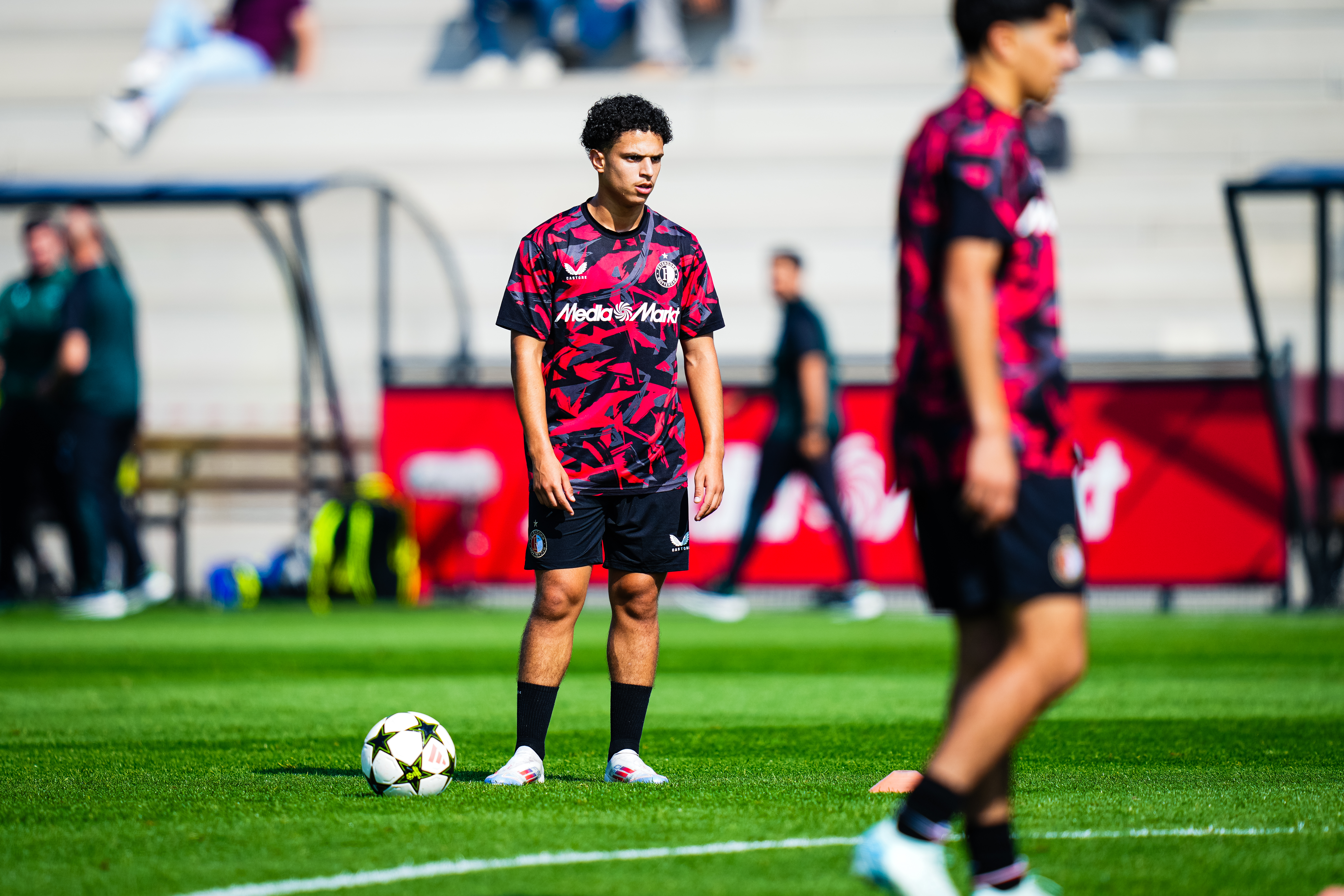 Feyenoord O19 wint mini-klassieker