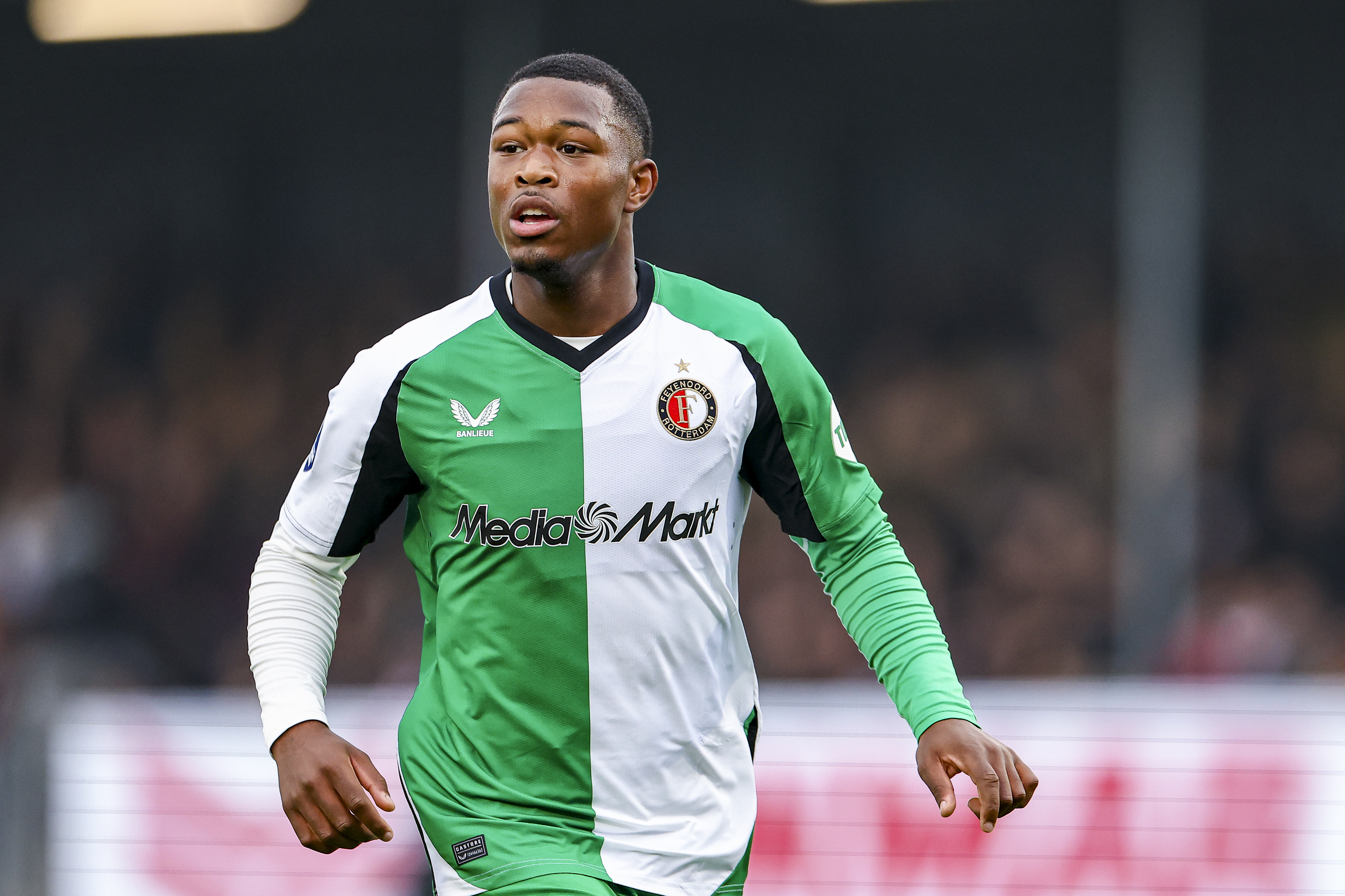 'Aston Villa in gesprek met Redmond'