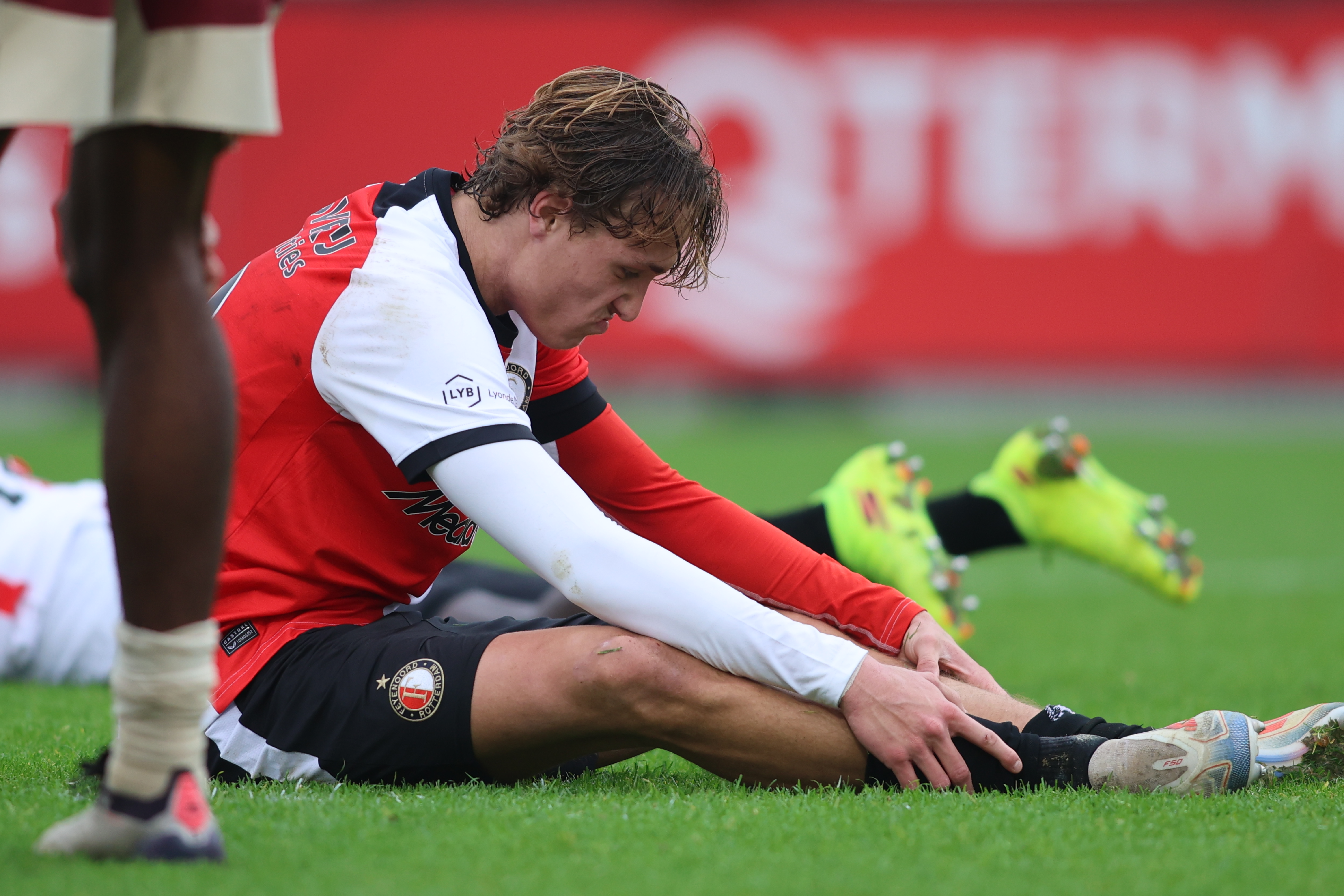 feyenoord-o19-fc-salzburg-o19-2-2-jim-breeman-sports-photography-180